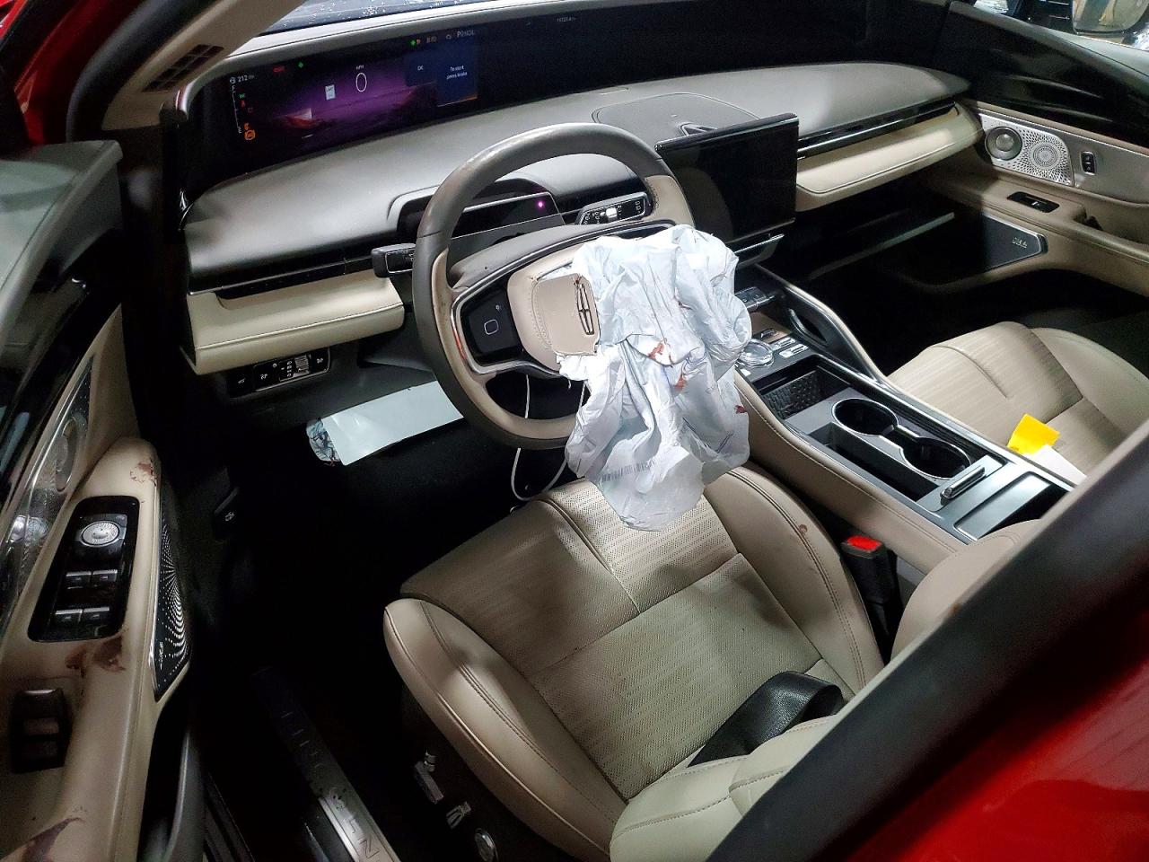 2025 Lincoln Nautilus Reserve Red vin: 5LMPJ8KA7SJ972796