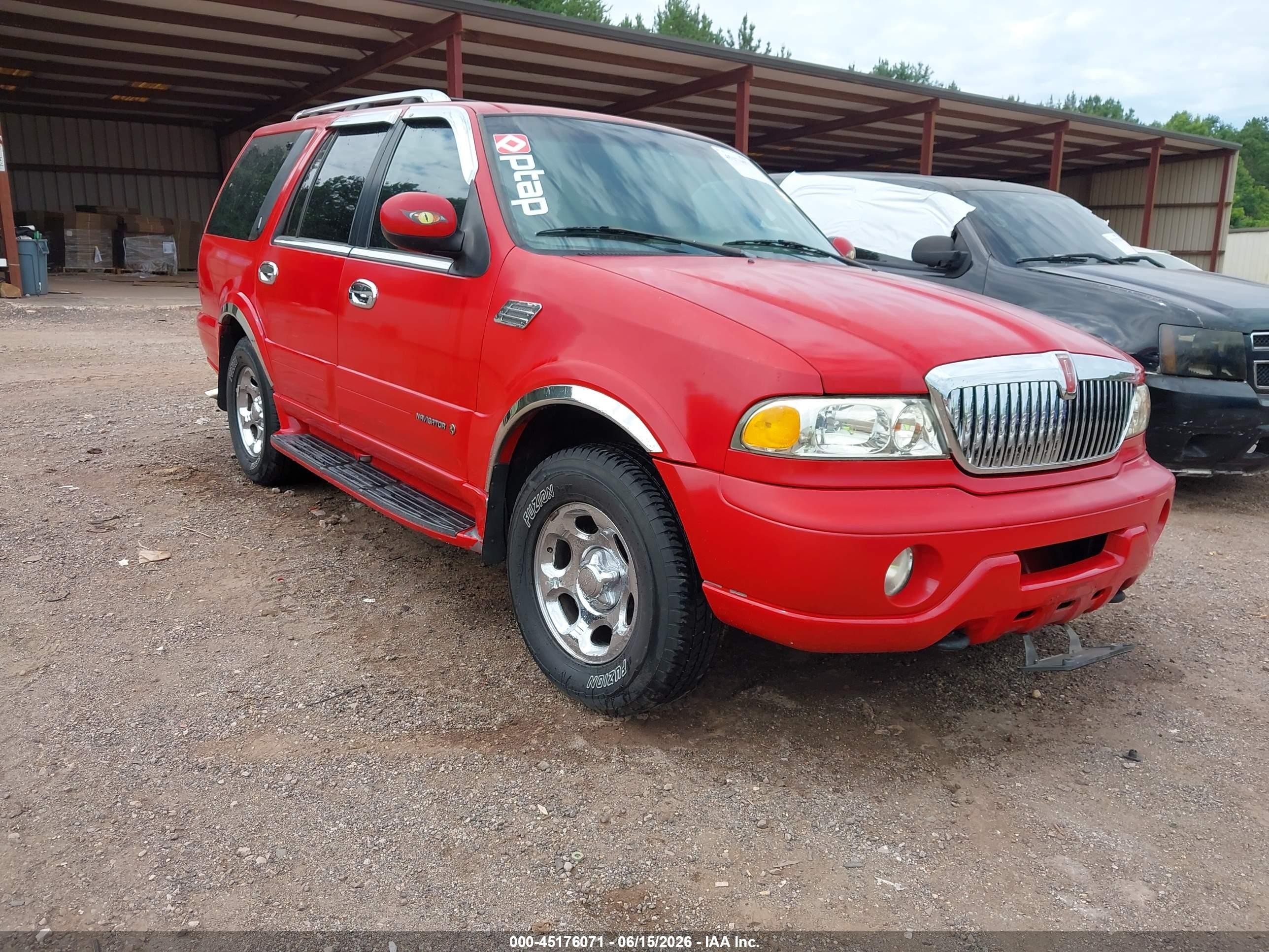2000 Lincoln Navigator   Red vin: 5LMPU28A0YLJ10741
