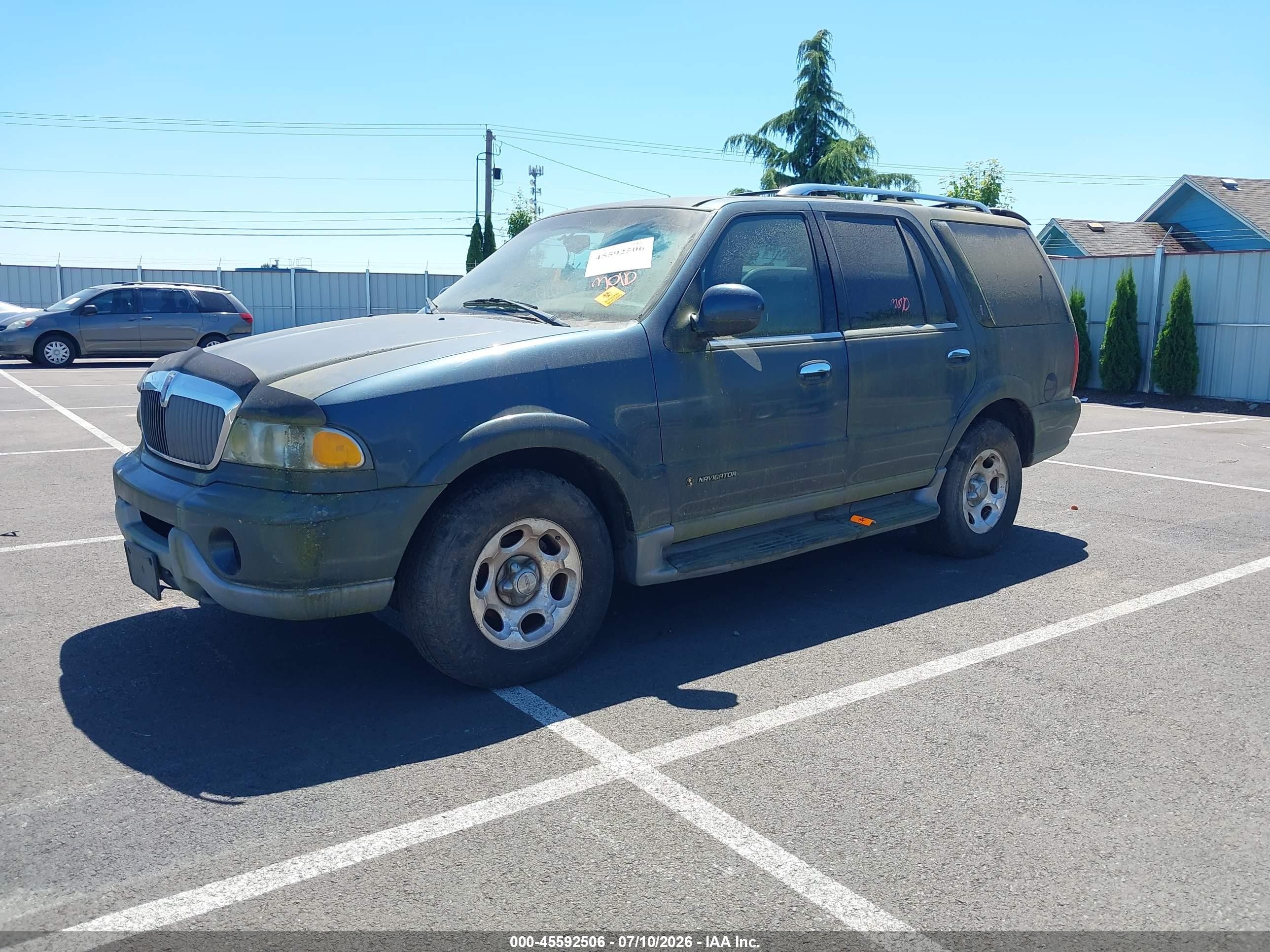 2000 Lincoln Navigator   Blue vin: 5LMPU28A9YLJ13203
