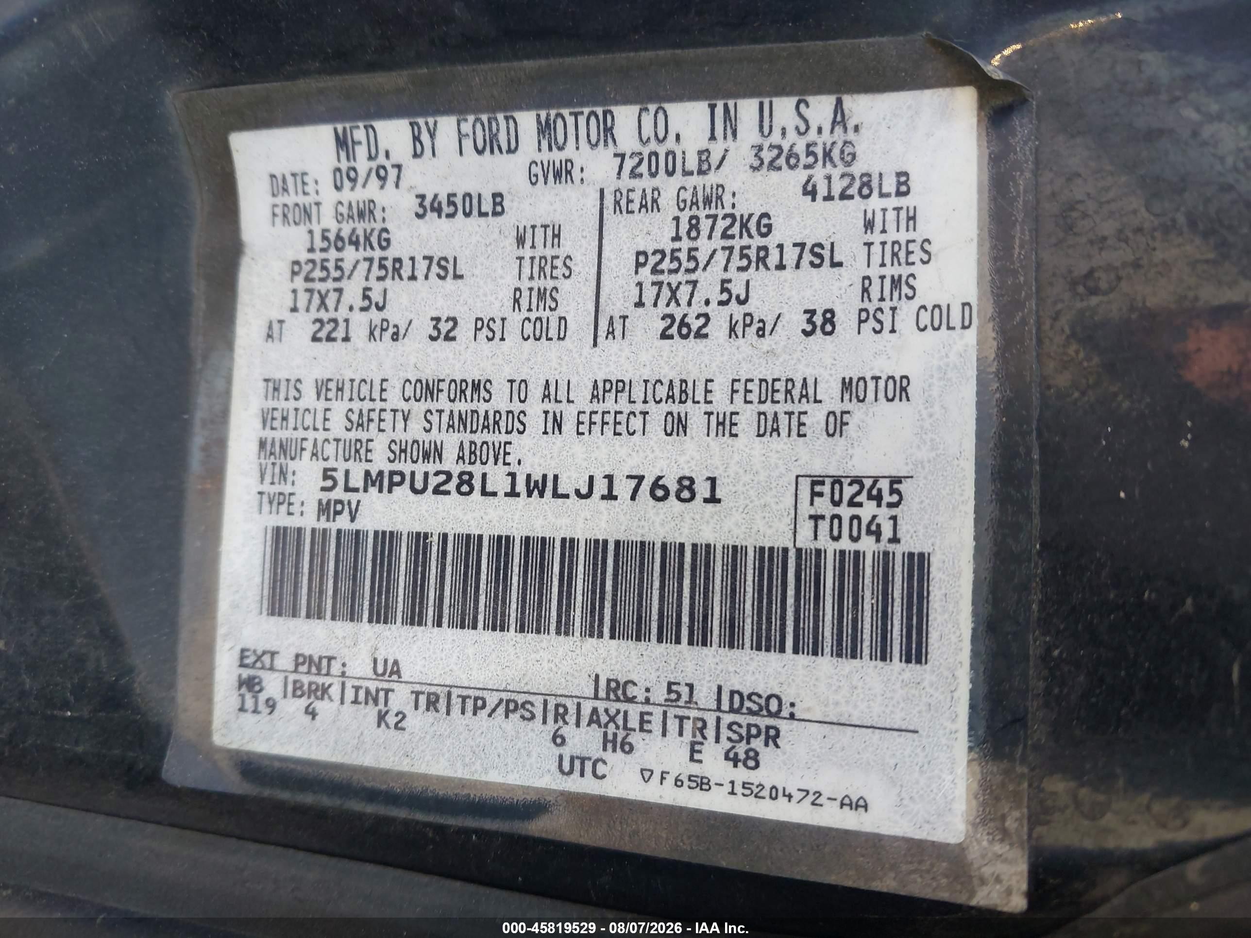 1998 Lincoln Navigator   Black vin: 5LMPU28L1WLJ17681