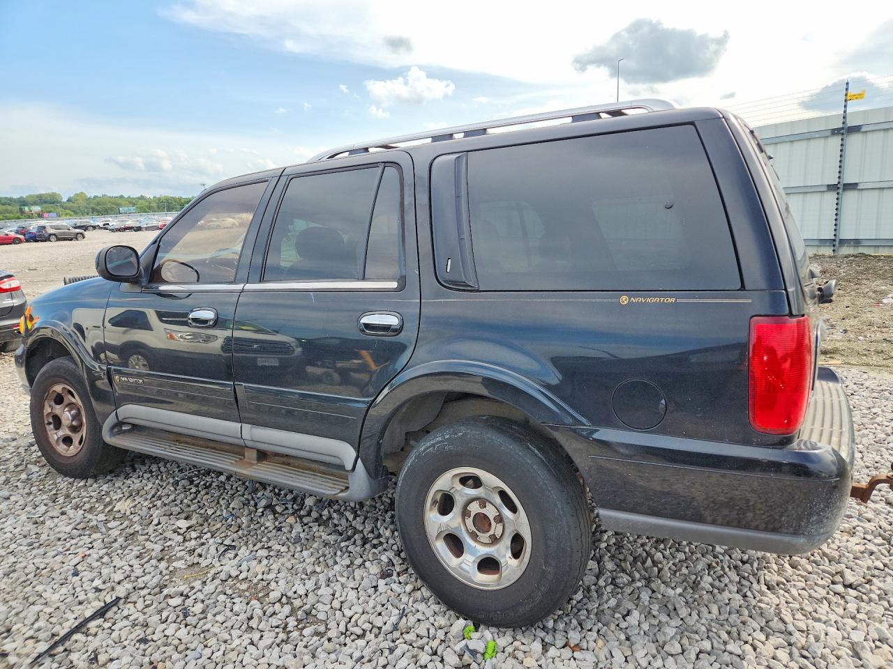 1998 Lincoln Navigator Black vin: 5LMPU28L6WLJ61224