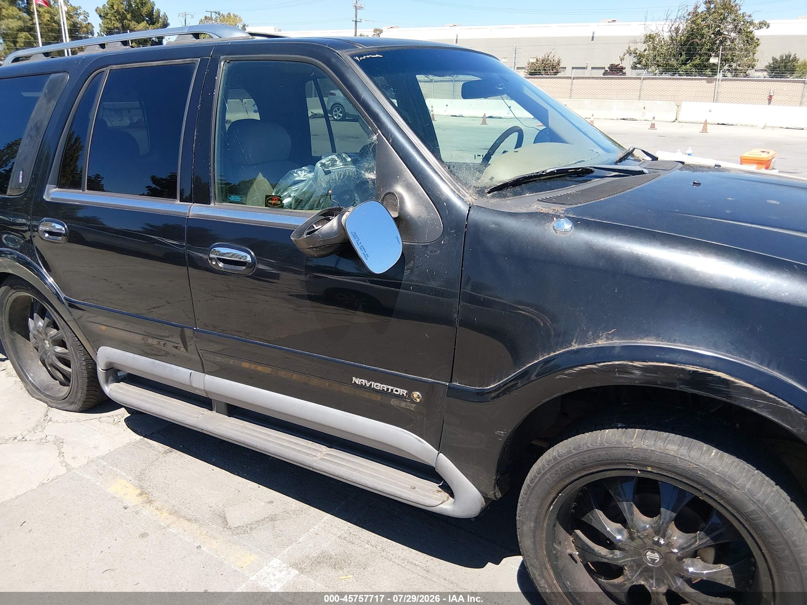 1998 Lincoln Navigator Черный vin: 5LMPU28L8WLJ39144