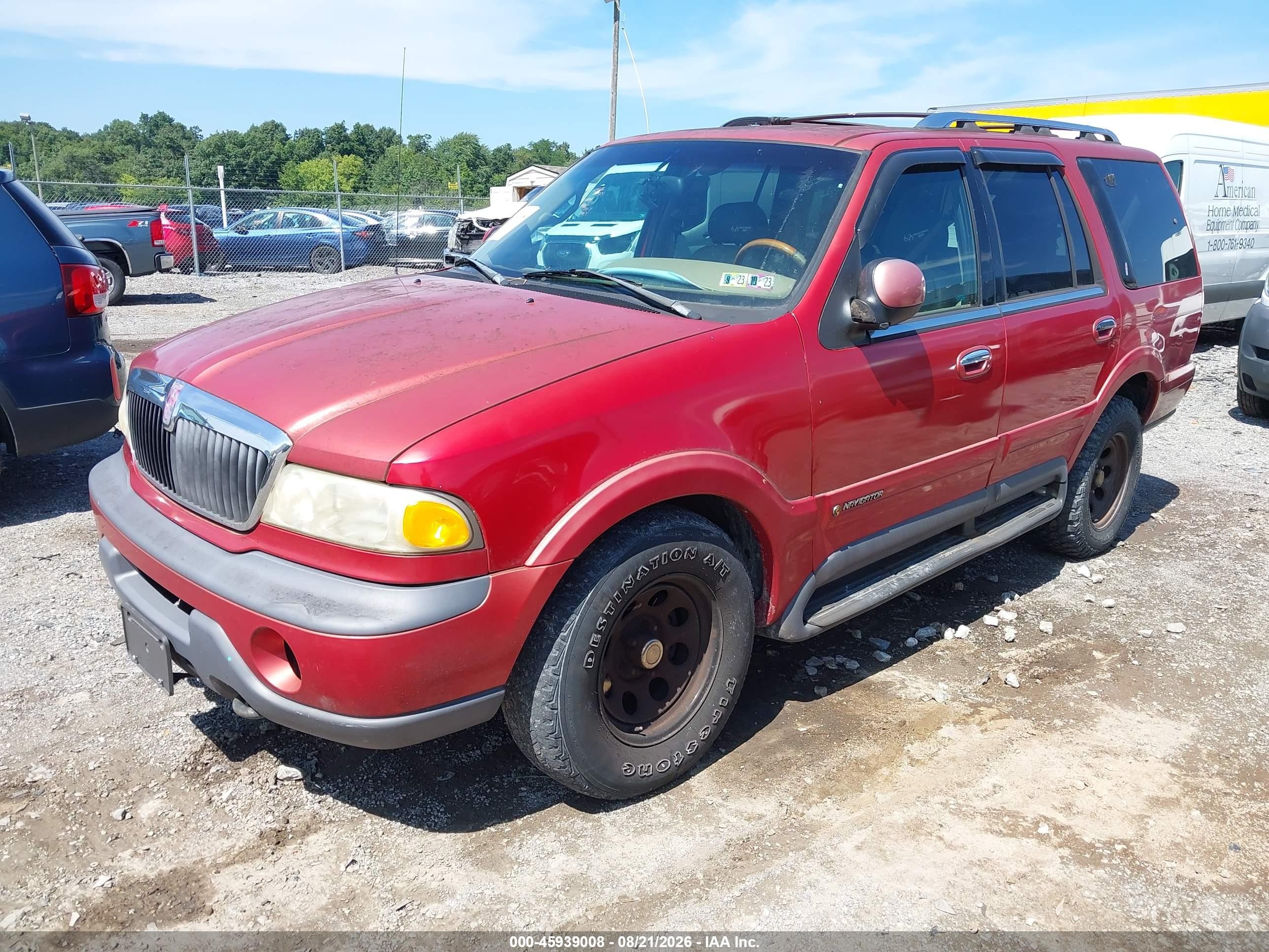 1998 Lincoln Navigator   Red vin: 5LMPU28L8WLJ60043