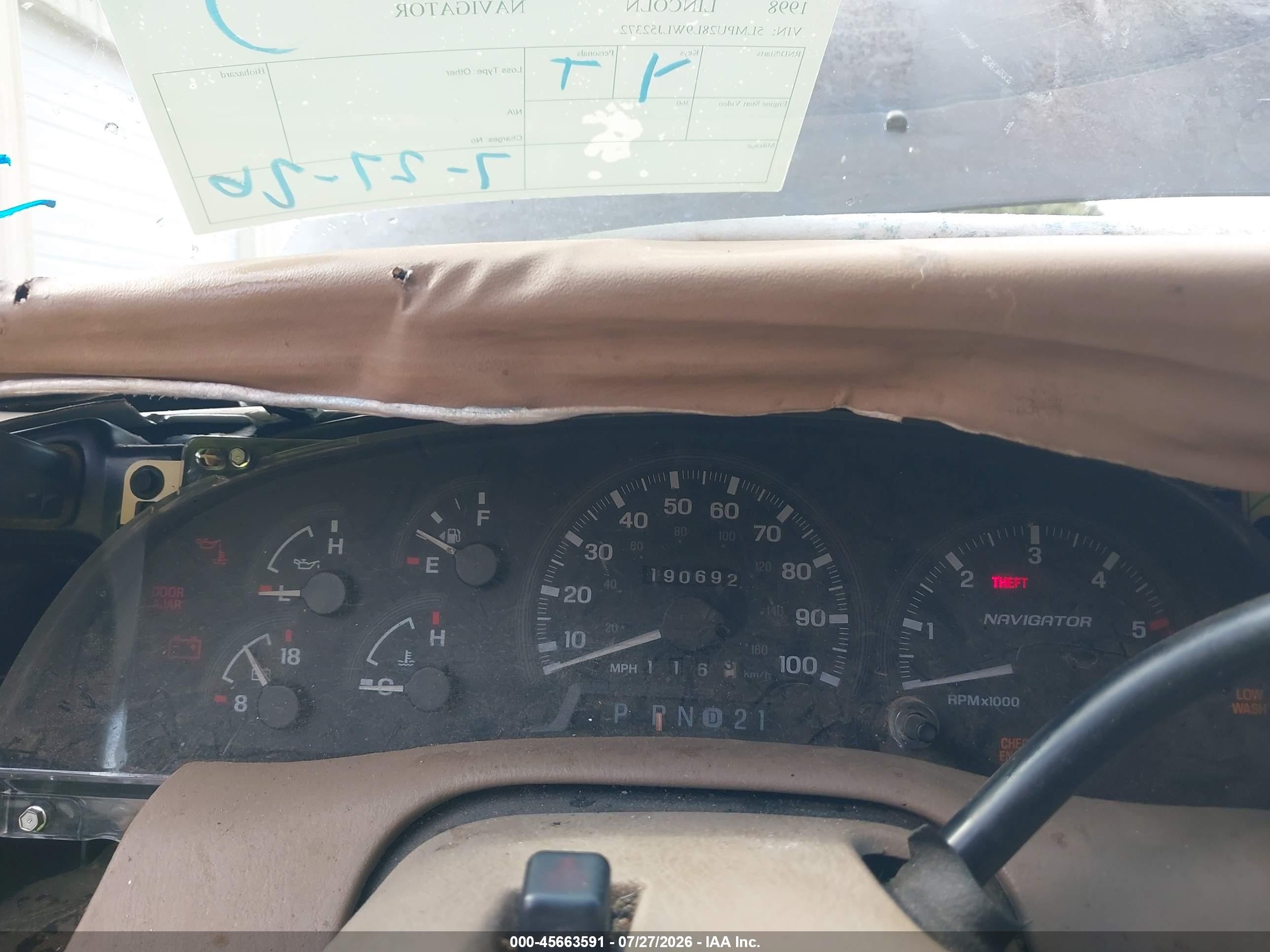 1998 Lincoln Navigator   Черный vin: 5LMPU28L9WLJ52372
