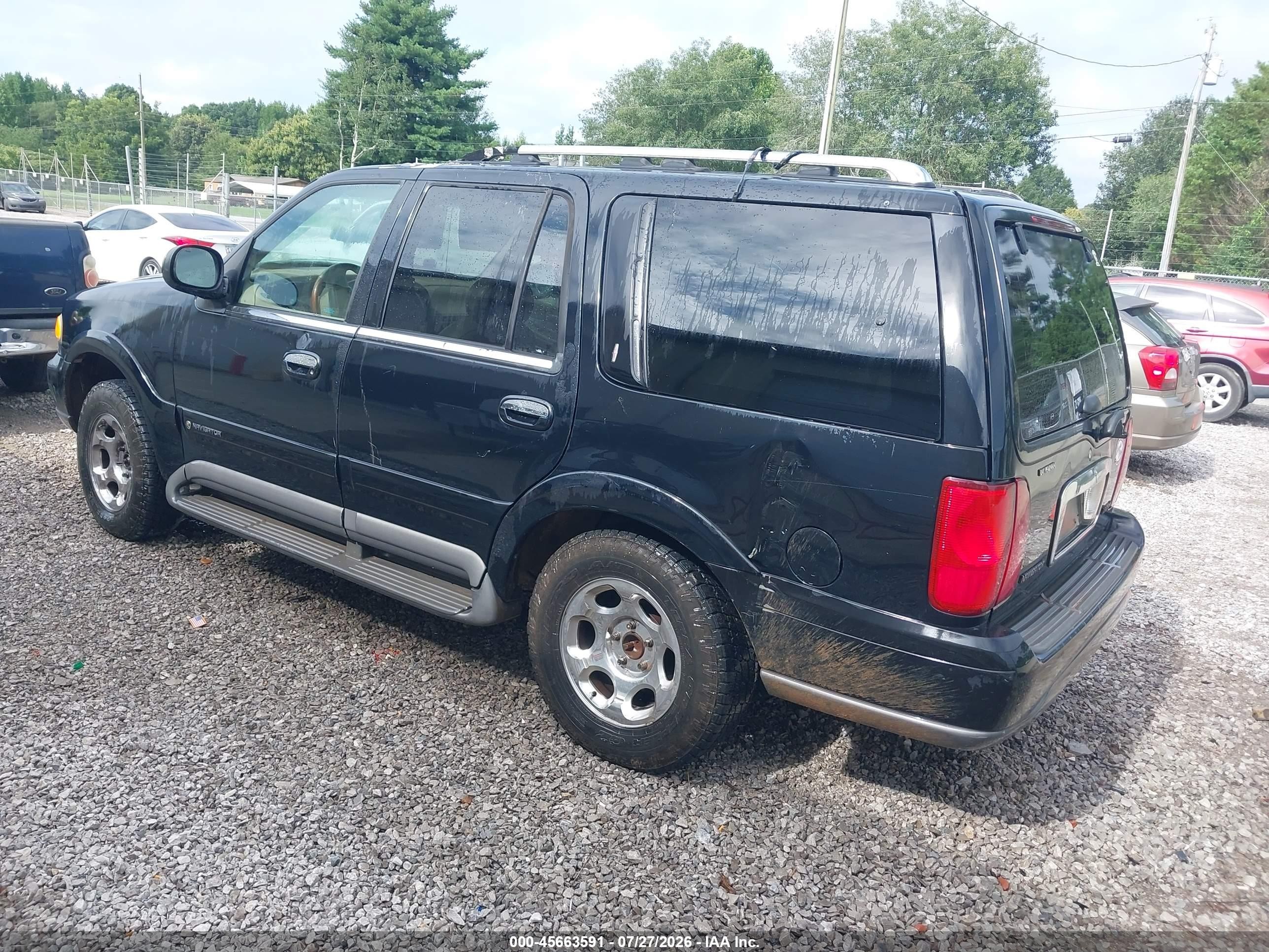 1998 Lincoln Navigator   Черный vin: 5LMPU28L9WLJ52372