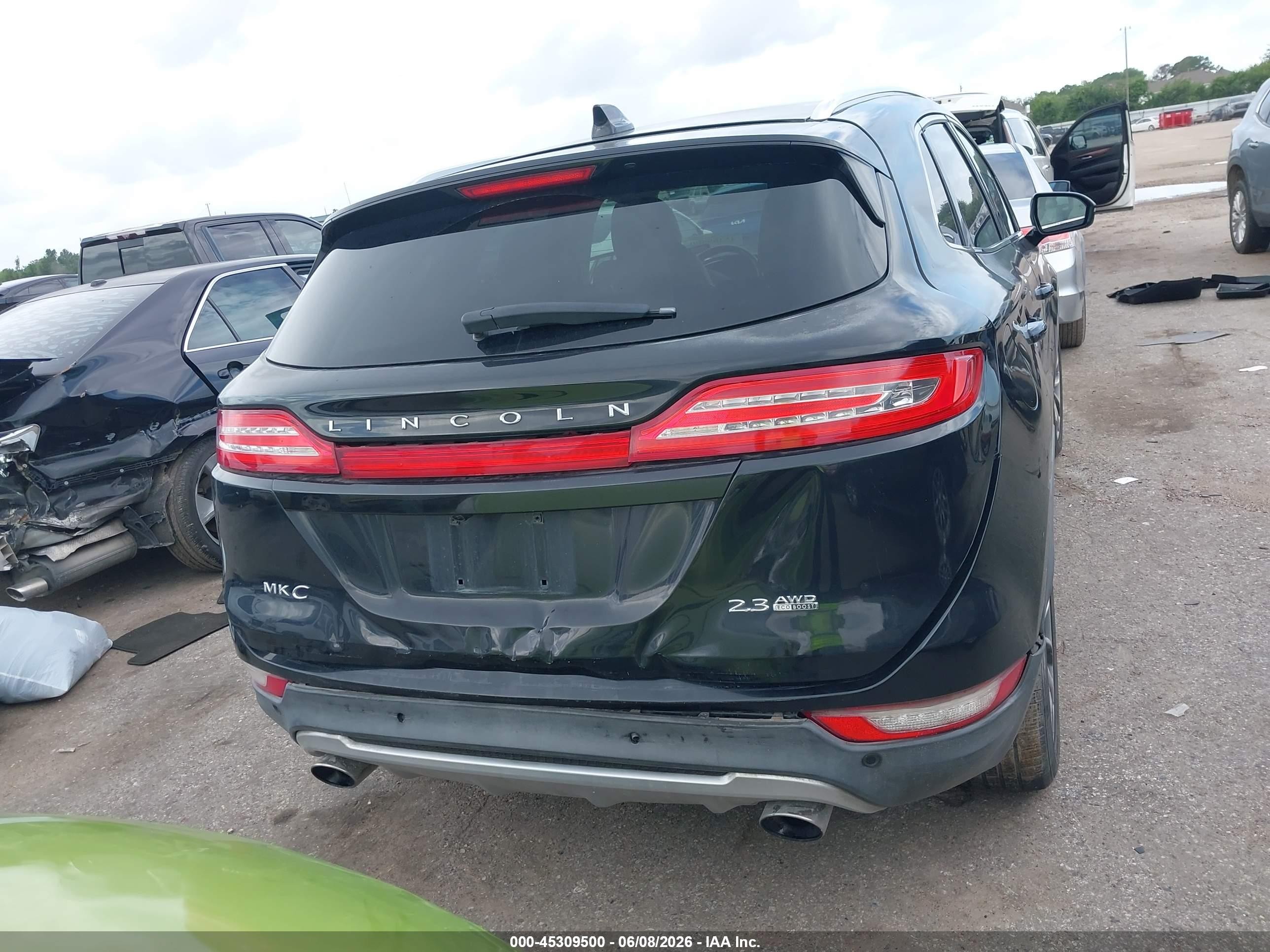 2015 Lincoln Mkc   Black vin: 5LMTJ2AH0FUJ10079