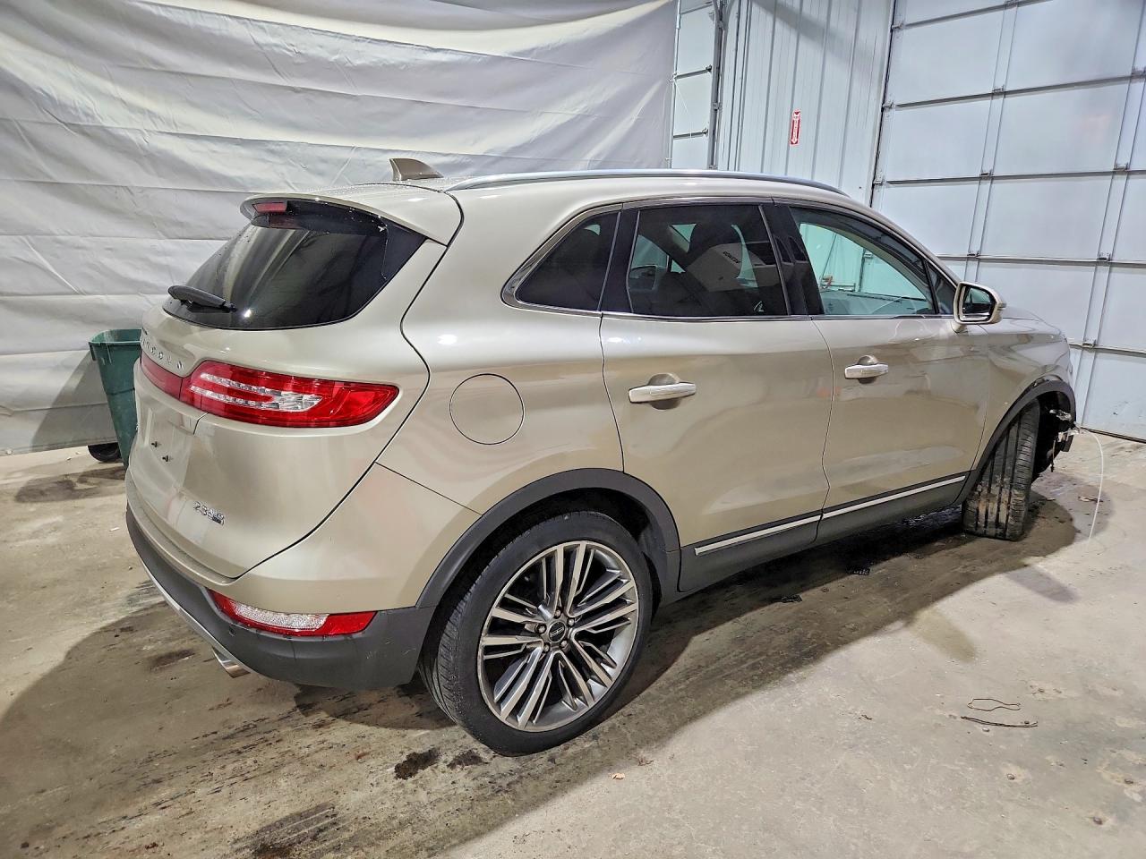2015 Lincoln Mkc Желто-коричневый vin: 5LMTJ2AH1FUJ07126