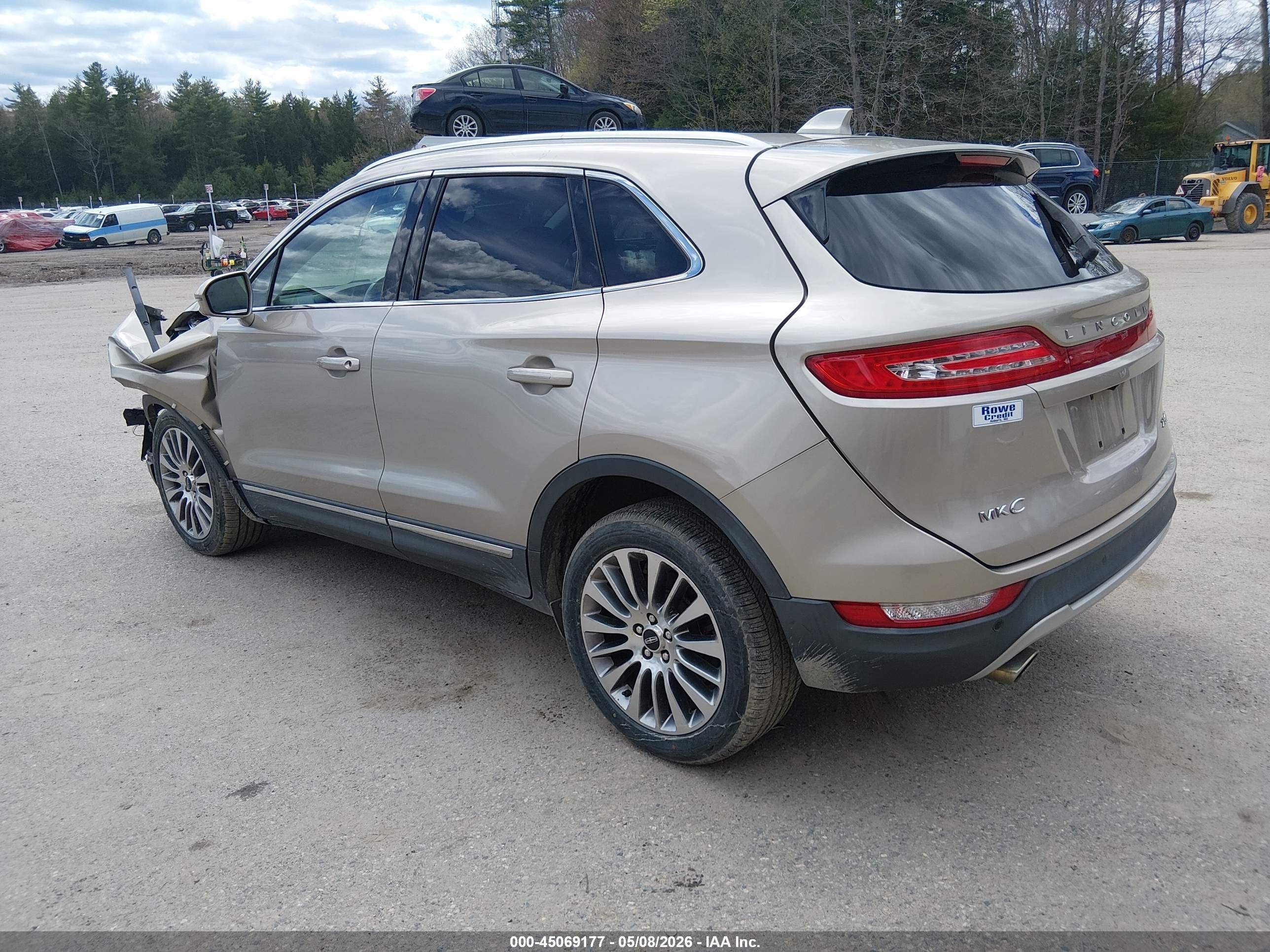 2015 Lincoln Mkc   Tan vin: 5LMTJ2AH1FUJ14903