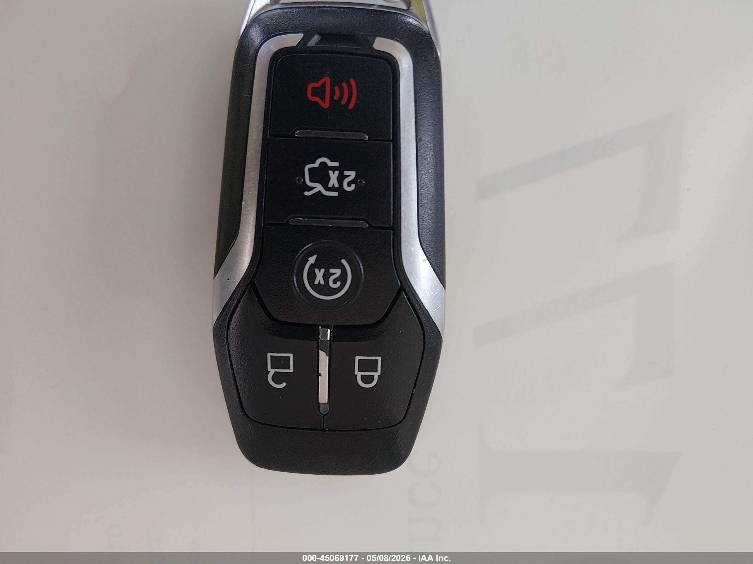2015 Lincoln Mkc   Tan vin: 5LMTJ2AH1FUJ14903