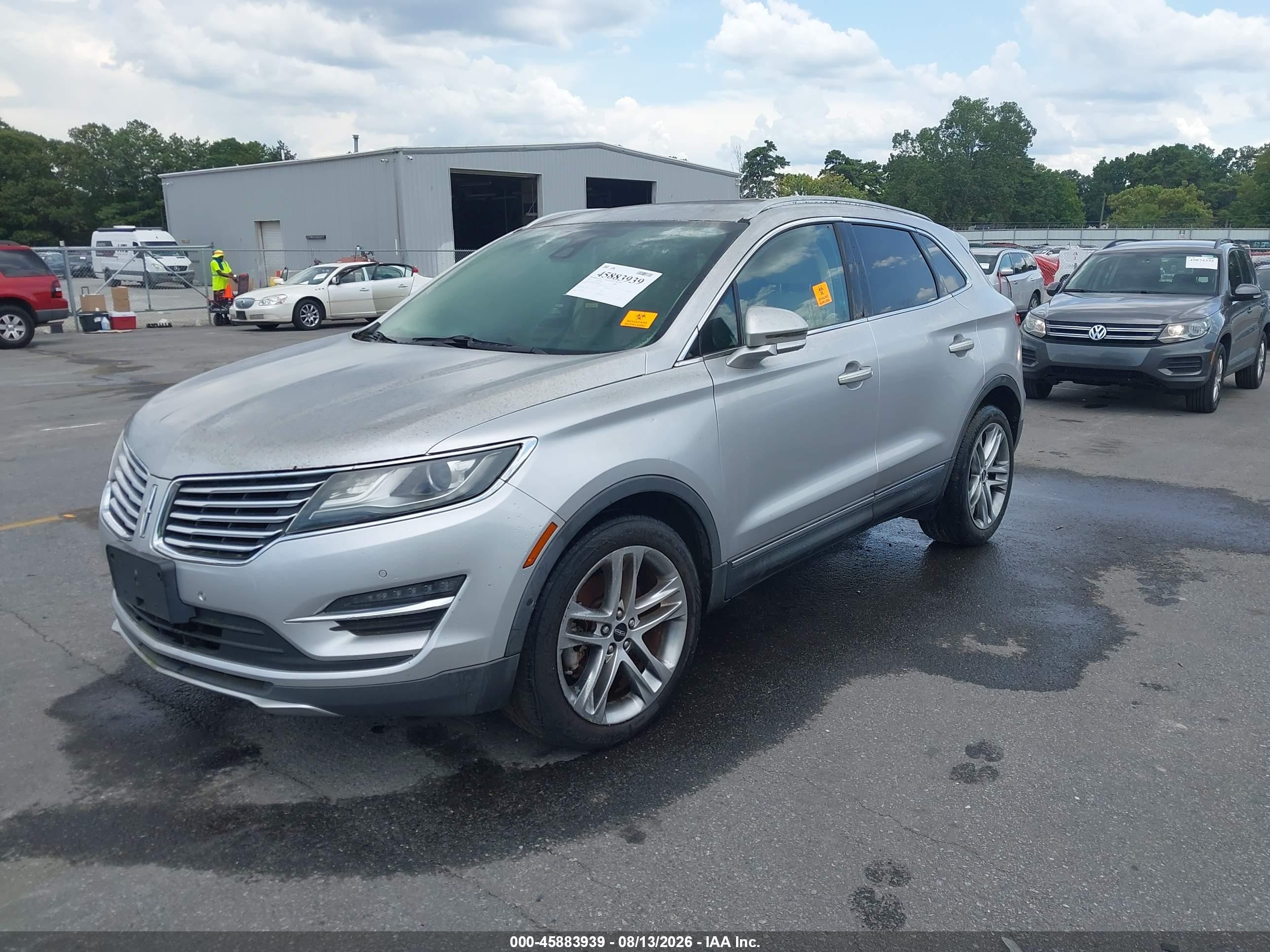 2015 Lincoln Mkc   Silver vin: 5LMTJ2AH1FUJ26081