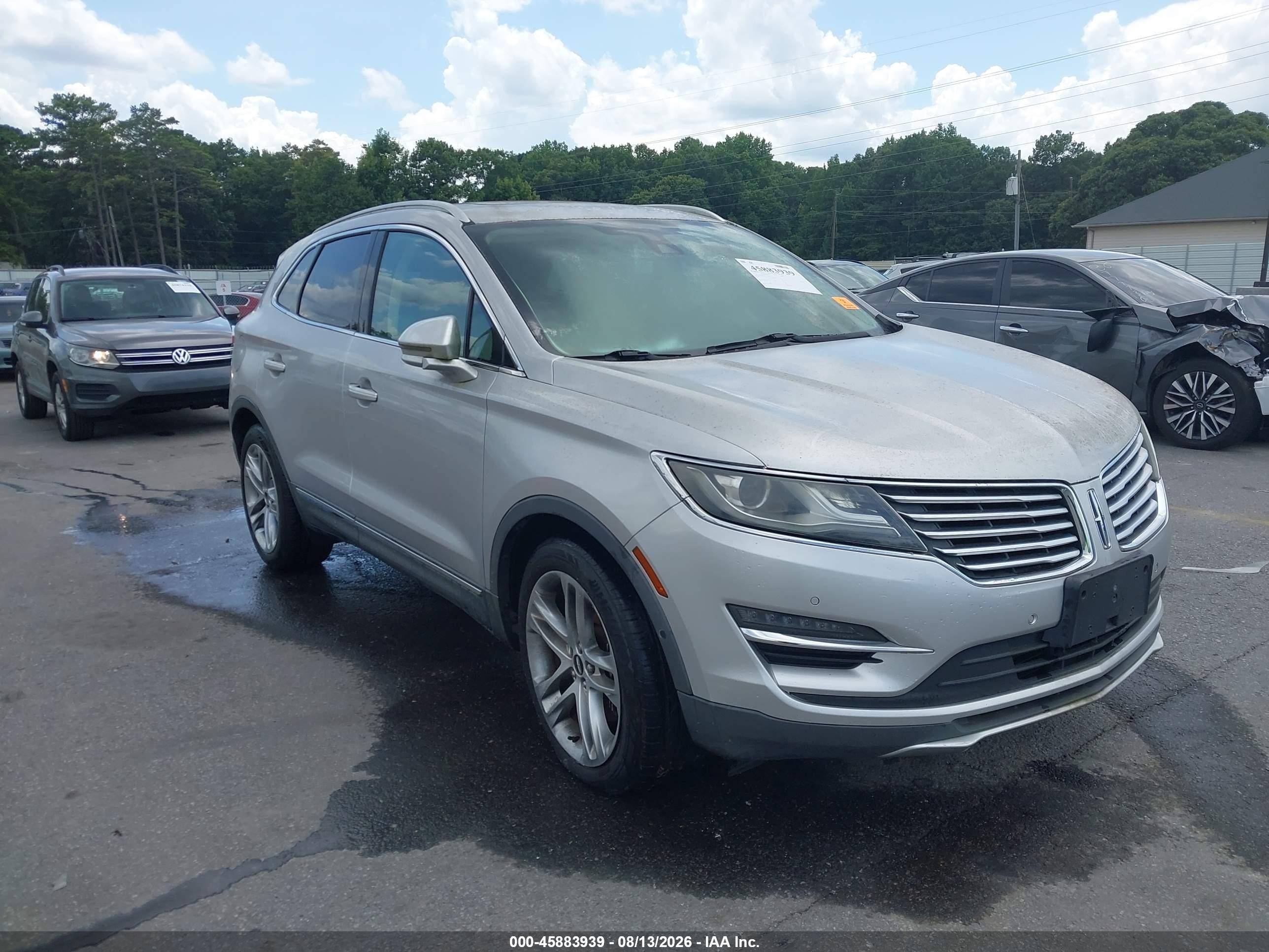 2015 Lincoln Mkc   Silver vin: 5LMTJ2AH1FUJ26081
