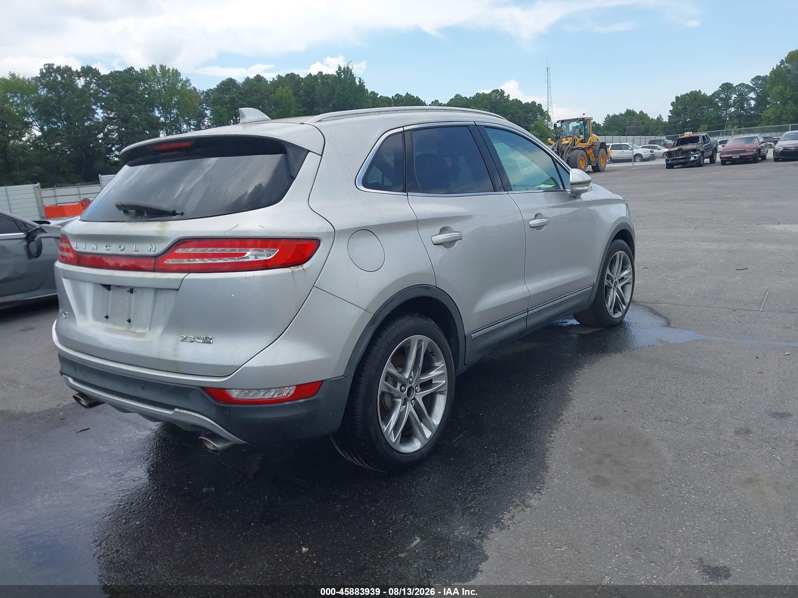 2015 Lincoln Mkc   Silver vin: 5LMTJ2AH1FUJ26081