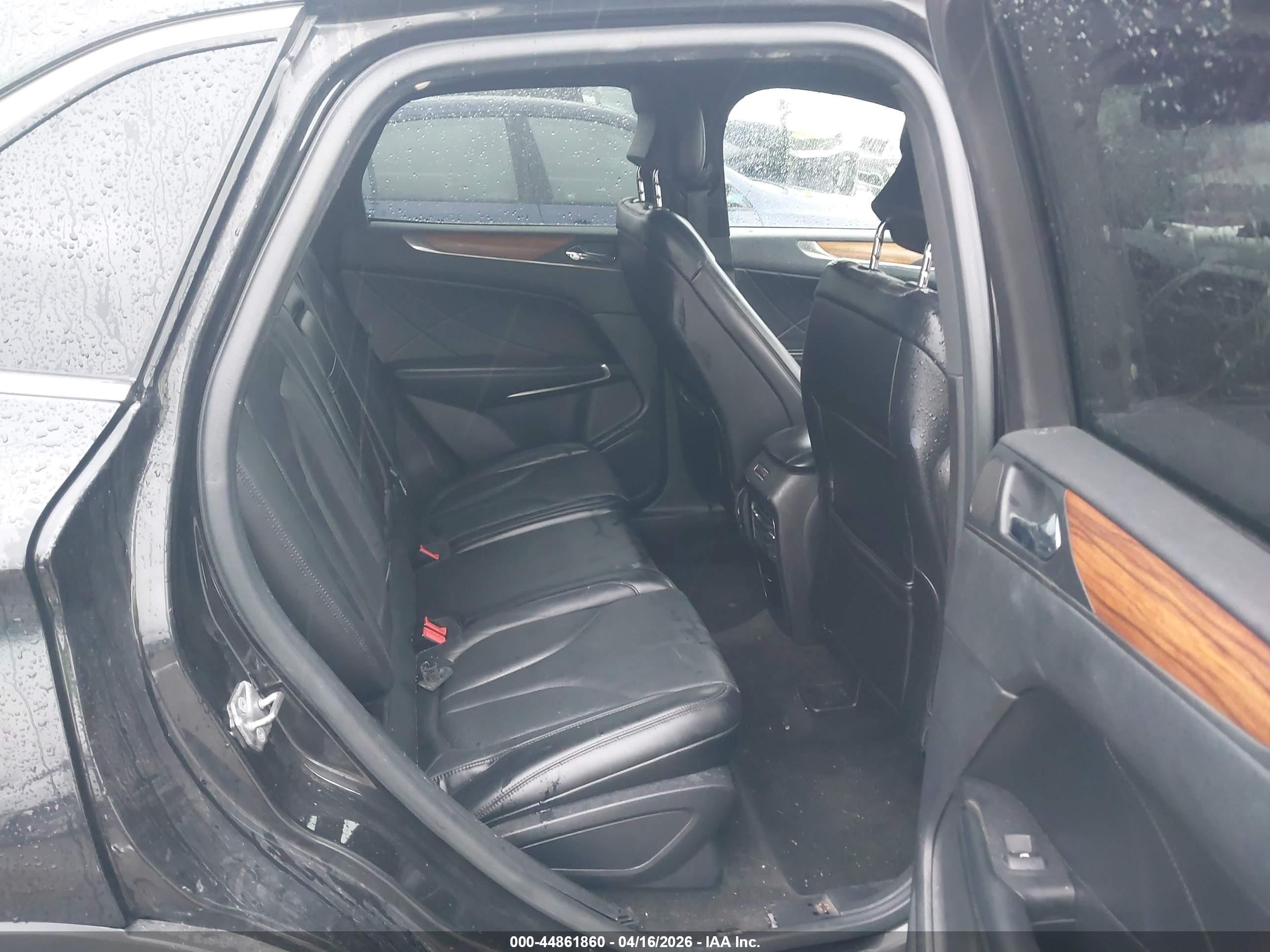 2015 Lincoln Mkc   Black vin: 5LMTJ2AH1FUJ26212