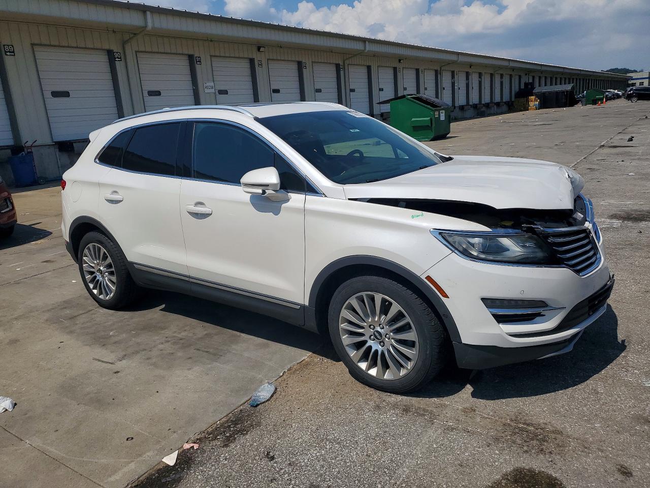 2015 Lincoln Mkc White vin: 5LMTJ2AH1FUJ26260