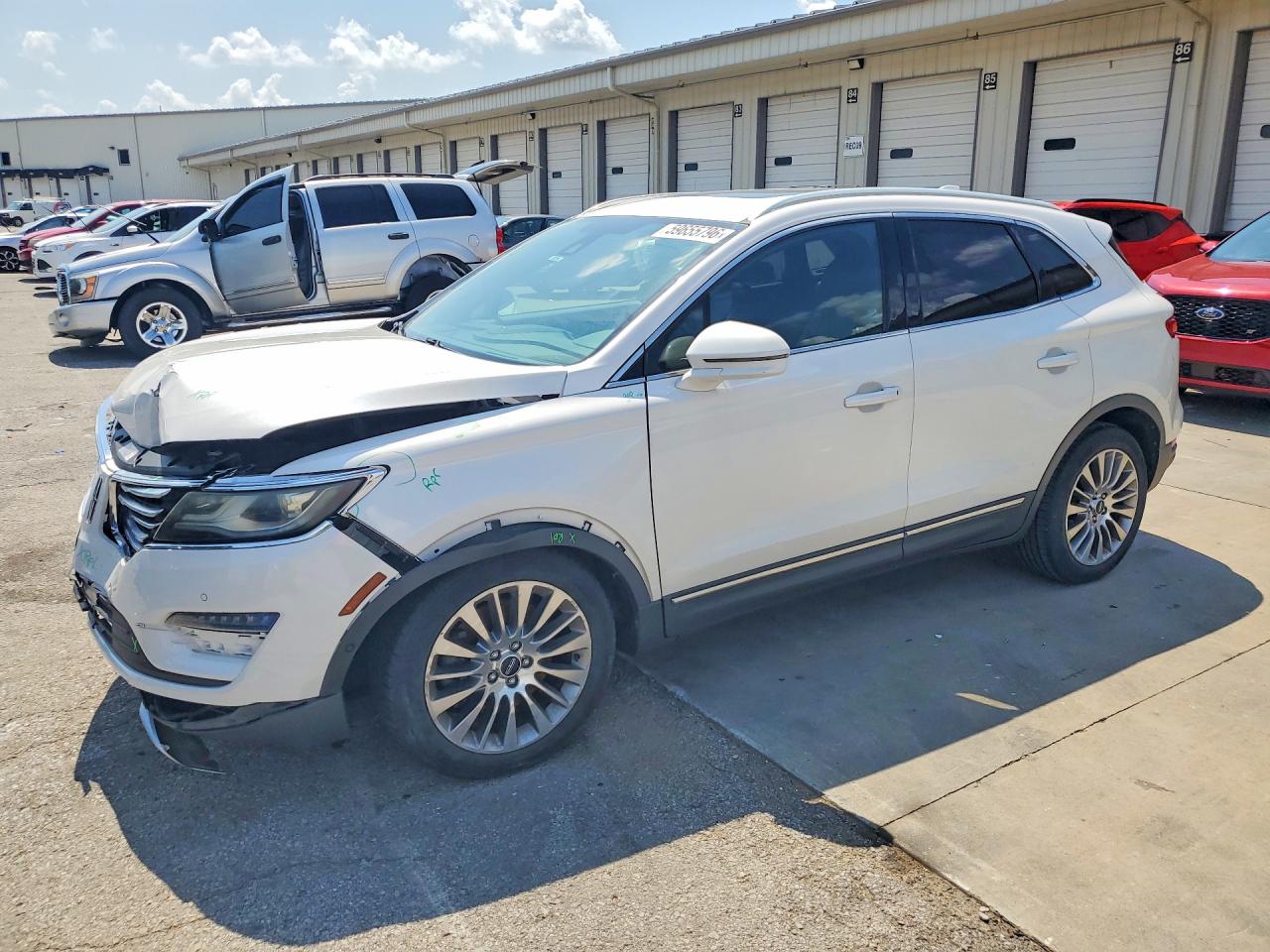 2015 Lincoln Mkc White vin: 5LMTJ2AH1FUJ26260