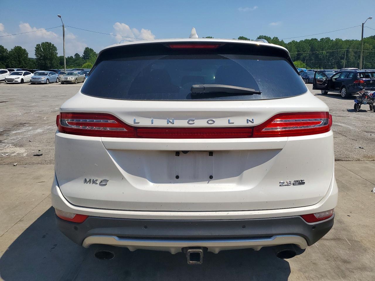 2015 Lincoln Mkc White vin: 5LMTJ2AH1FUJ26260