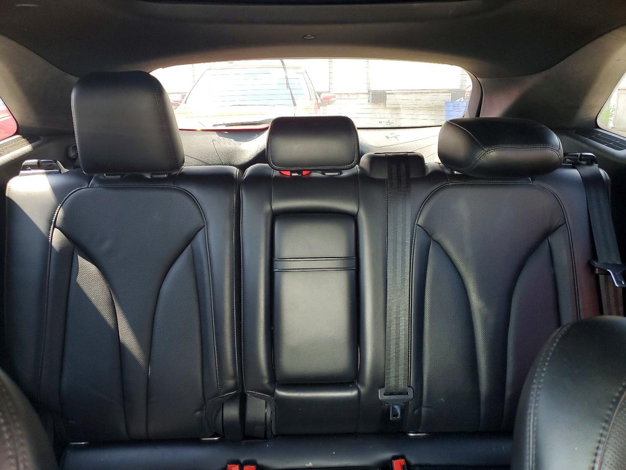 2015 Lincoln Mkc White vin: 5LMTJ2AH1FUJ26260