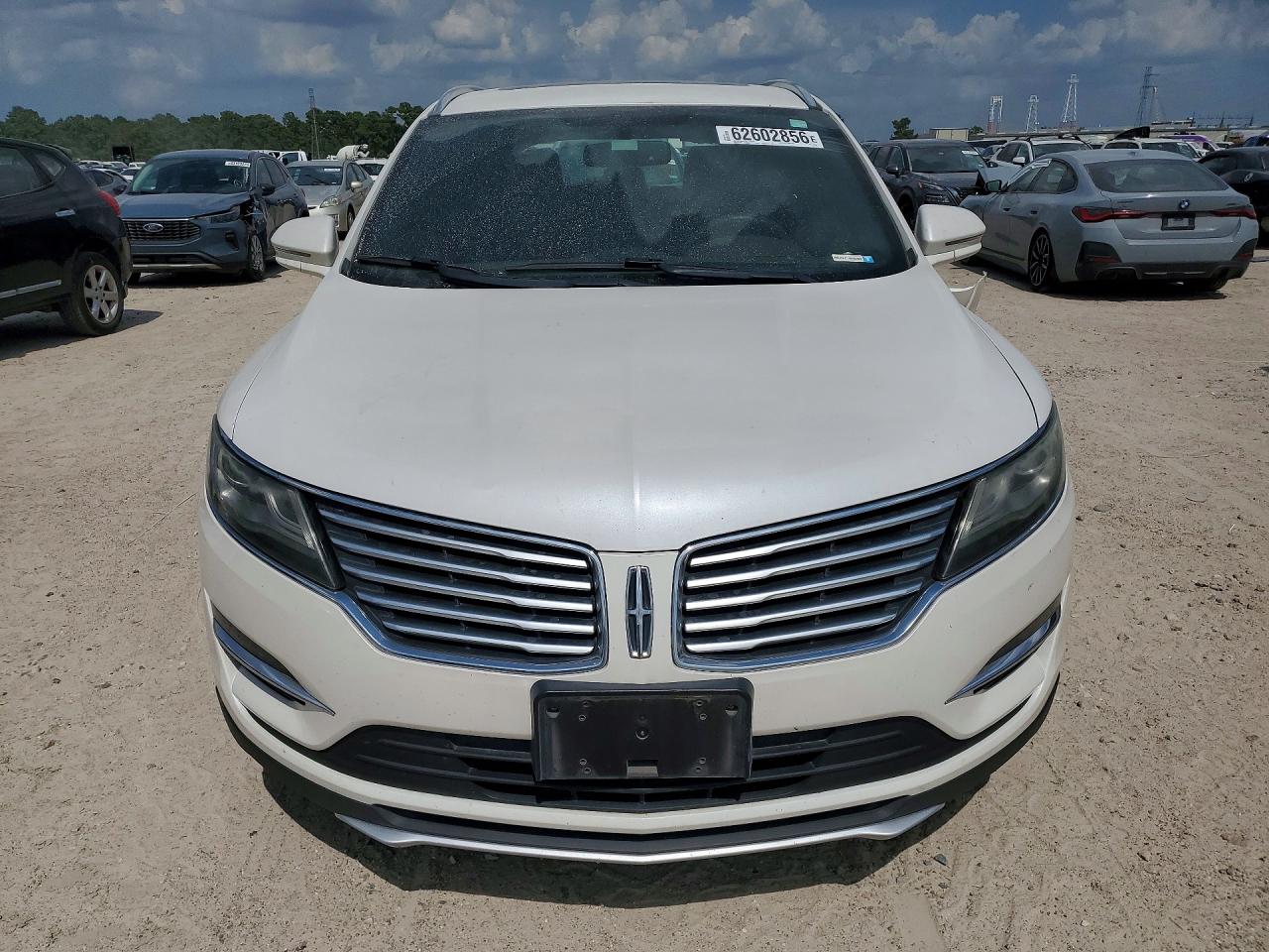 2015 Lincoln Mkc White vin: 5LMTJ2AH1FUJ29238