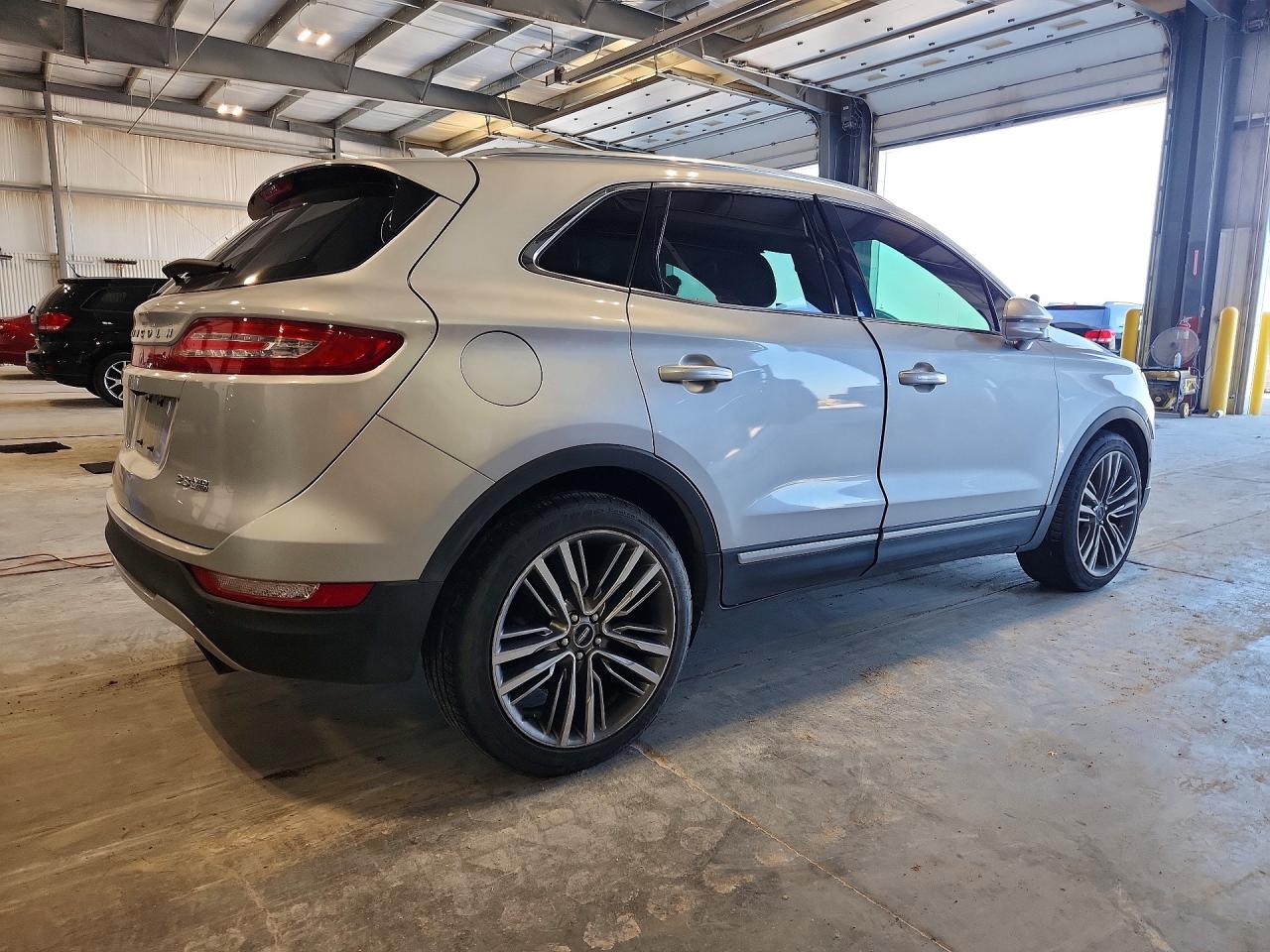 2015 Lincoln Mkc Select Silver vin: 5LMTJ2AH2FUJ23948