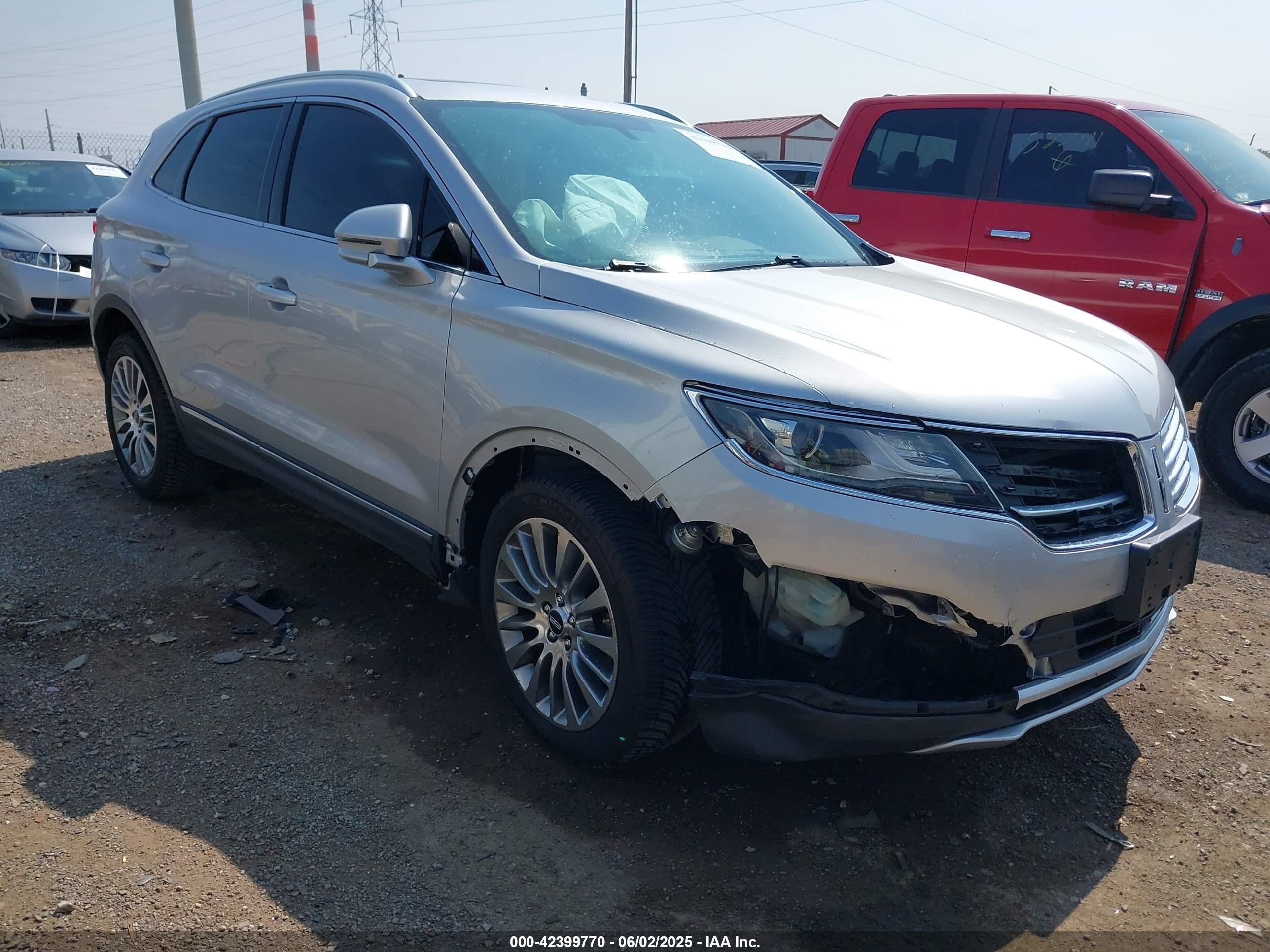 2015 Lincoln Mkc   Silver vin: 5LMTJ2AH2FUJ30351