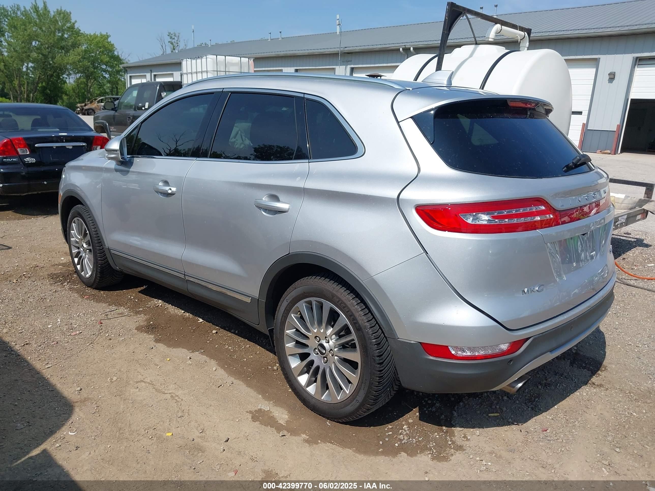 2015 Lincoln Mkc   Silver vin: 5LMTJ2AH2FUJ30351