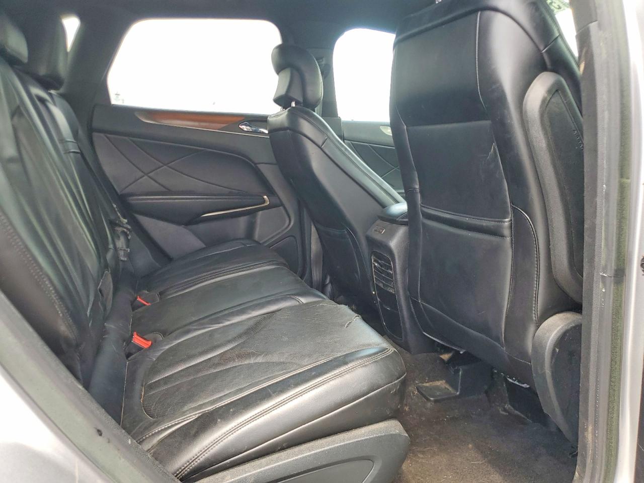 2015 Lincoln Mkc Серебряный vin: 5LMTJ2AH5FUJ42493