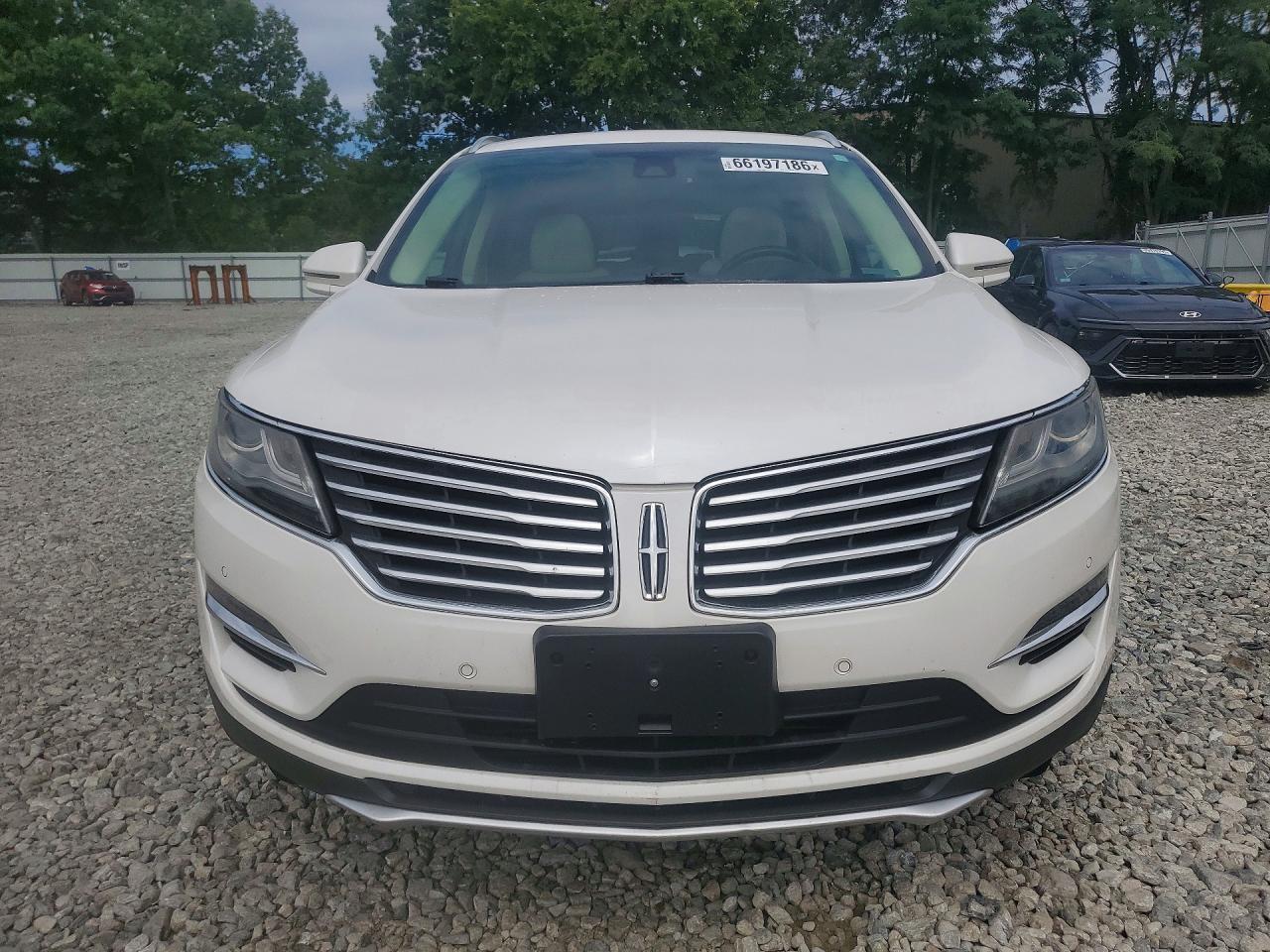 2015 Lincoln Mkc White vin: 5LMTJ2AH6FUJ03671