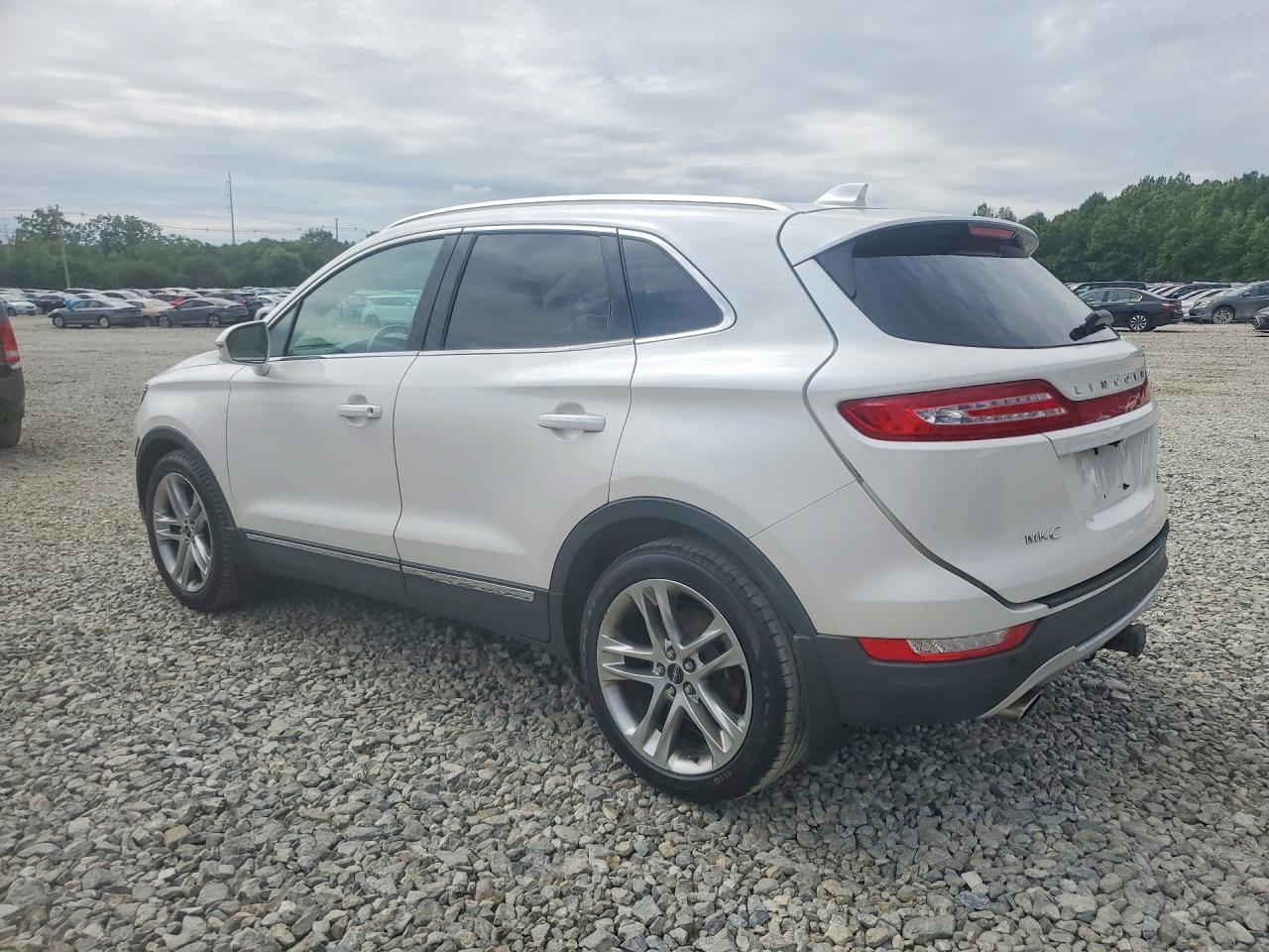 2015 Lincoln Mkc White vin: 5LMTJ2AH6FUJ03671