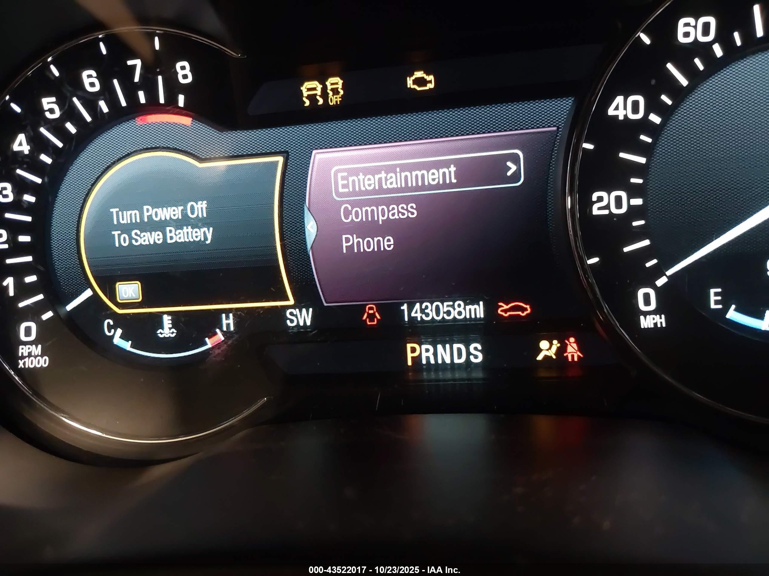 2015 Lincoln Mkc   Silver vin: 5LMTJ2AH7FUJ14047