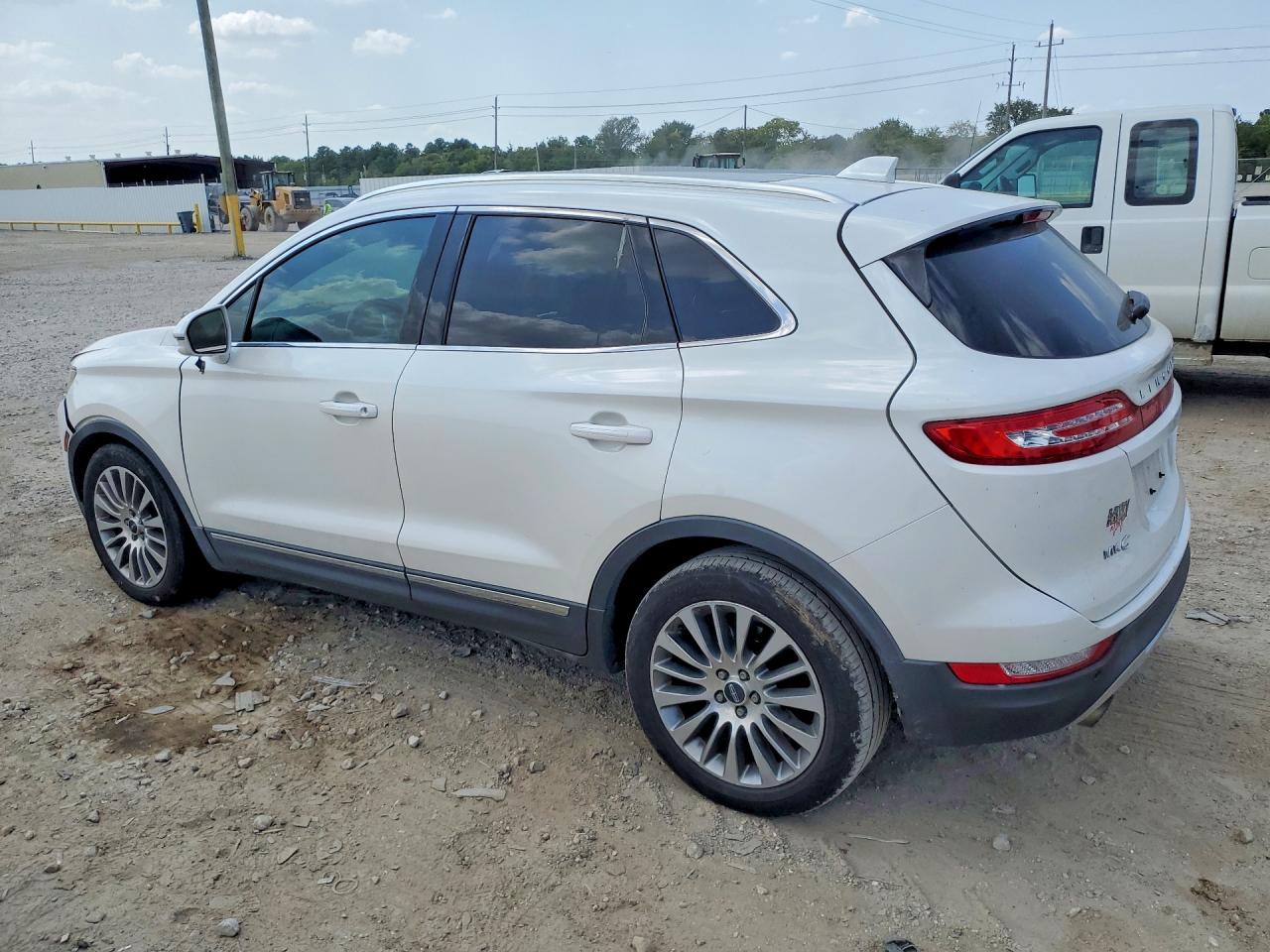 2015 Lincoln Mkc White vin: 5LMTJ2AH8FUJ03848