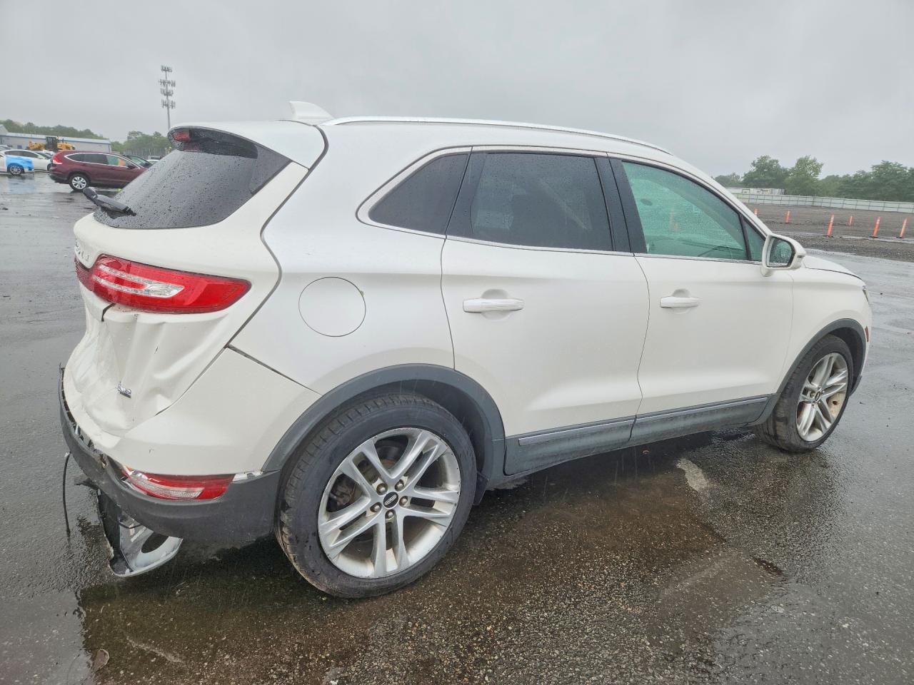 2015 Lincoln Mkc White vin: 5LMTJ2AH8FUJ10878