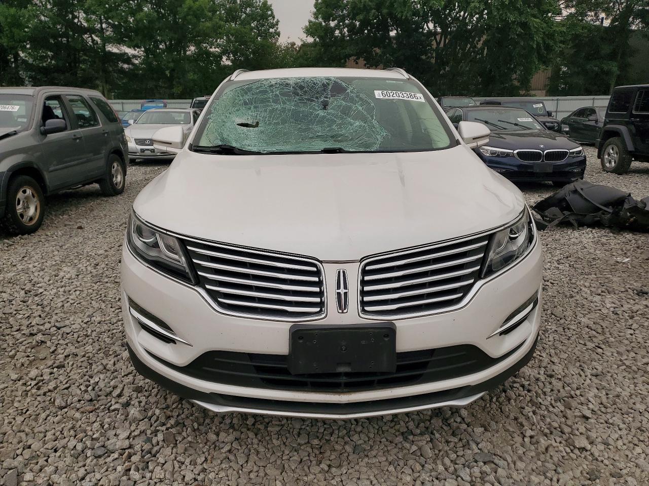 2015 Lincoln Mkc Белый vin: 5LMTJ2AH8FUJ12341