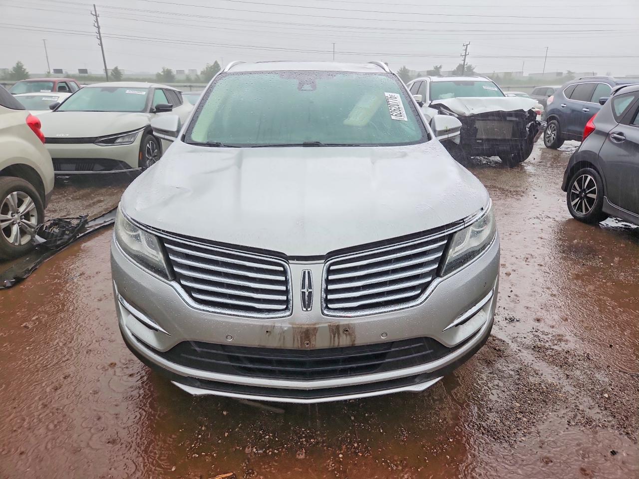 2015 Lincoln Mkc Silver vin: 5LMTJ2AH8FUJ22383