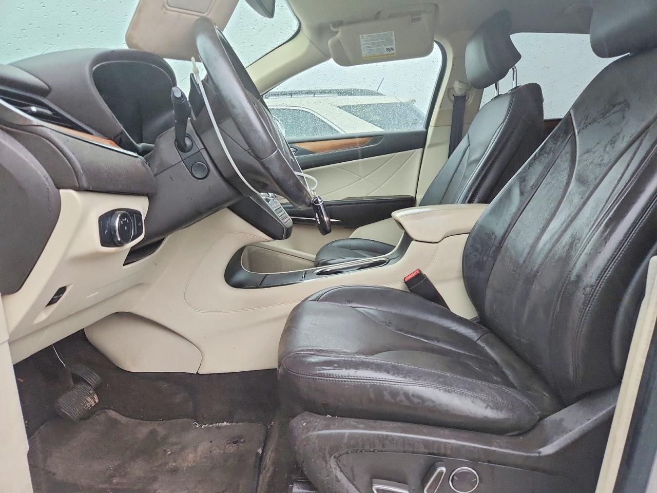 2015 Lincoln Mkc Silver vin: 5LMTJ2AH8FUJ22383