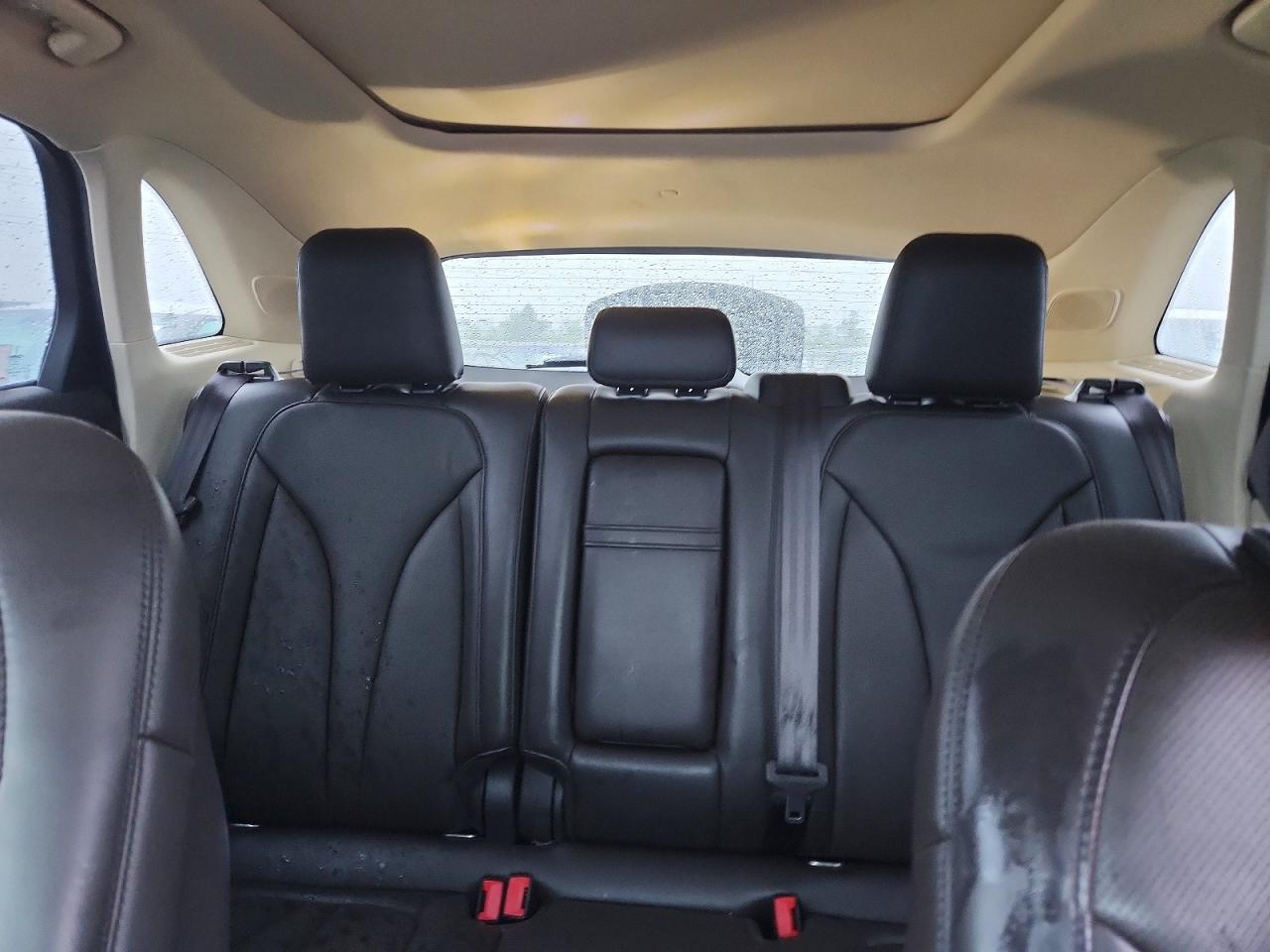 2015 Lincoln Mkc Silver vin: 5LMTJ2AH8FUJ22383