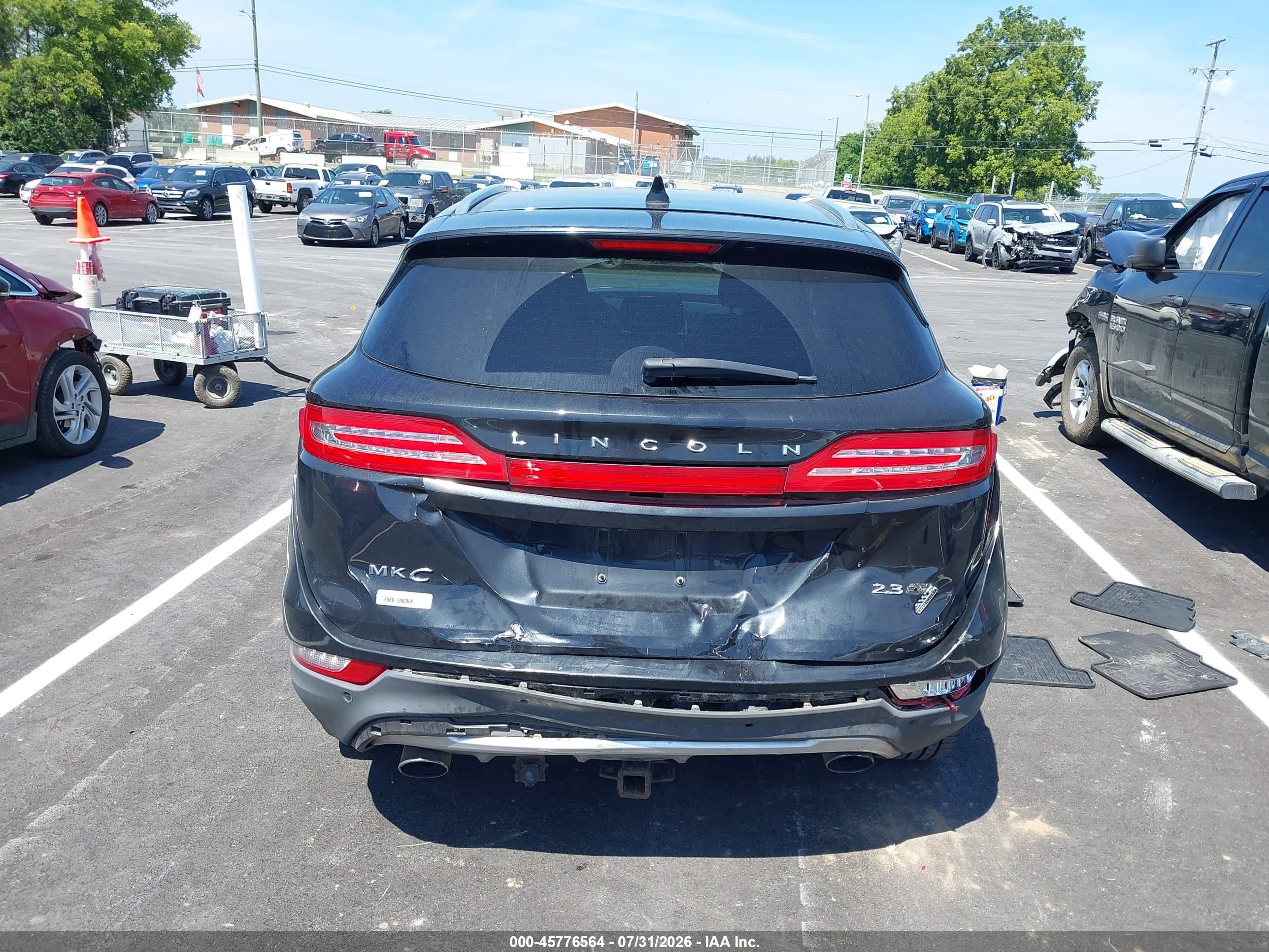 2015 Lincoln Mkc   Black vin: 5LMTJ2AH8FUJ30032