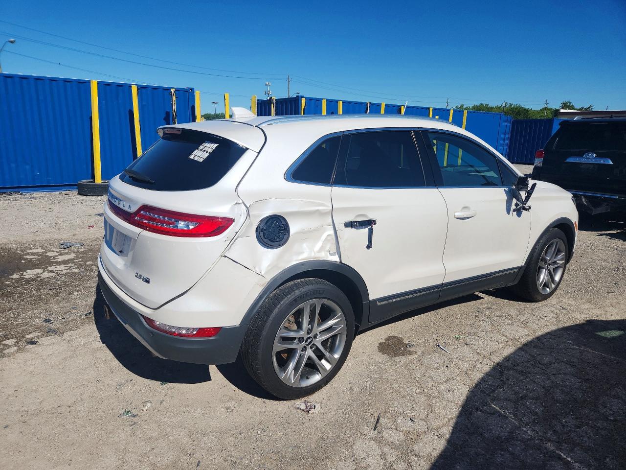2015 Lincoln Mkc Белый vin: 5LMTJ2AH8FUJ33268