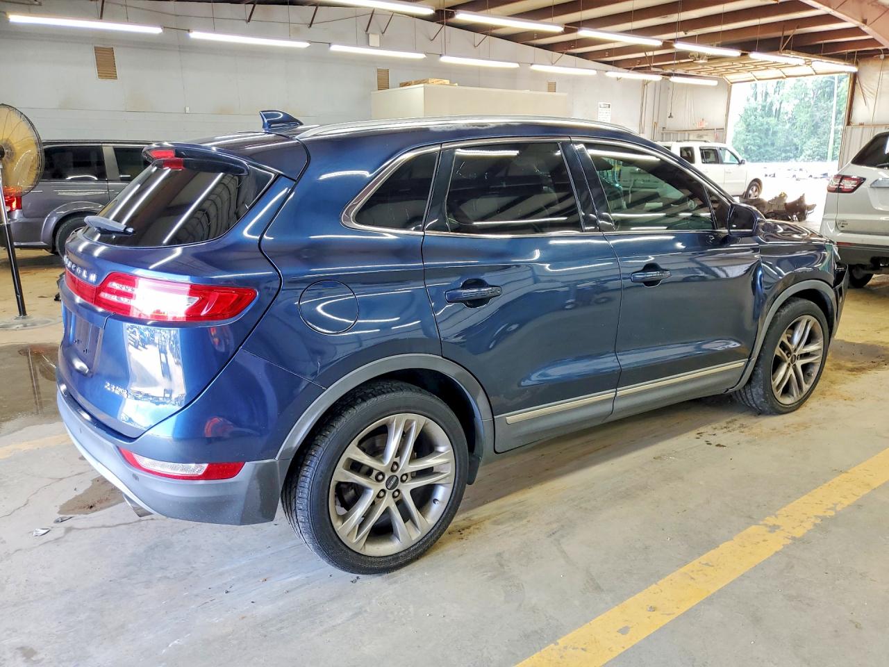 2015 Lincoln Mkc Premiere Blue vin: 5LMTJ2AH9FUJ23140