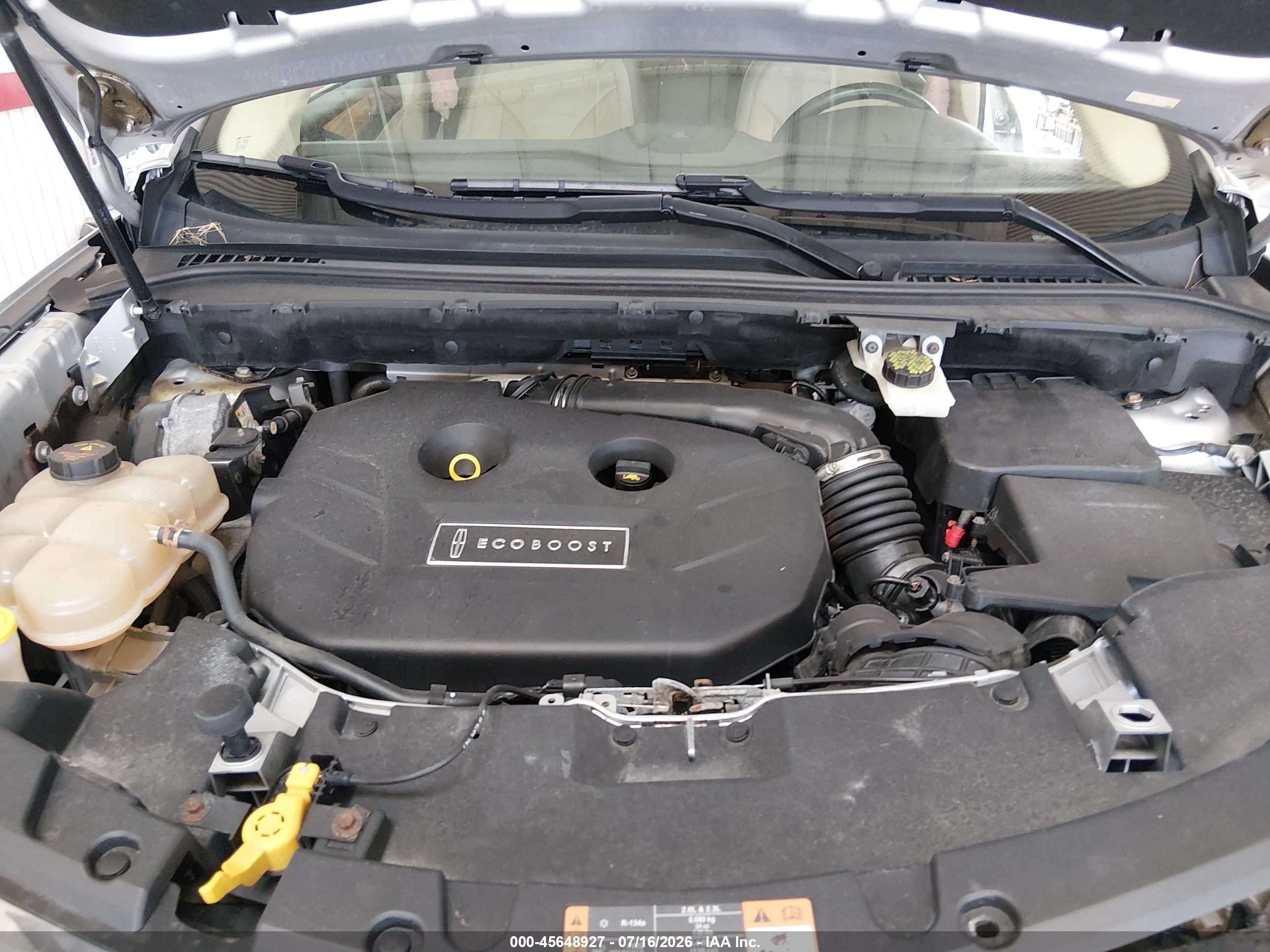 2015 Lincoln Mkc Серебряный vin: 5LMTJ2AHXFUJ09733