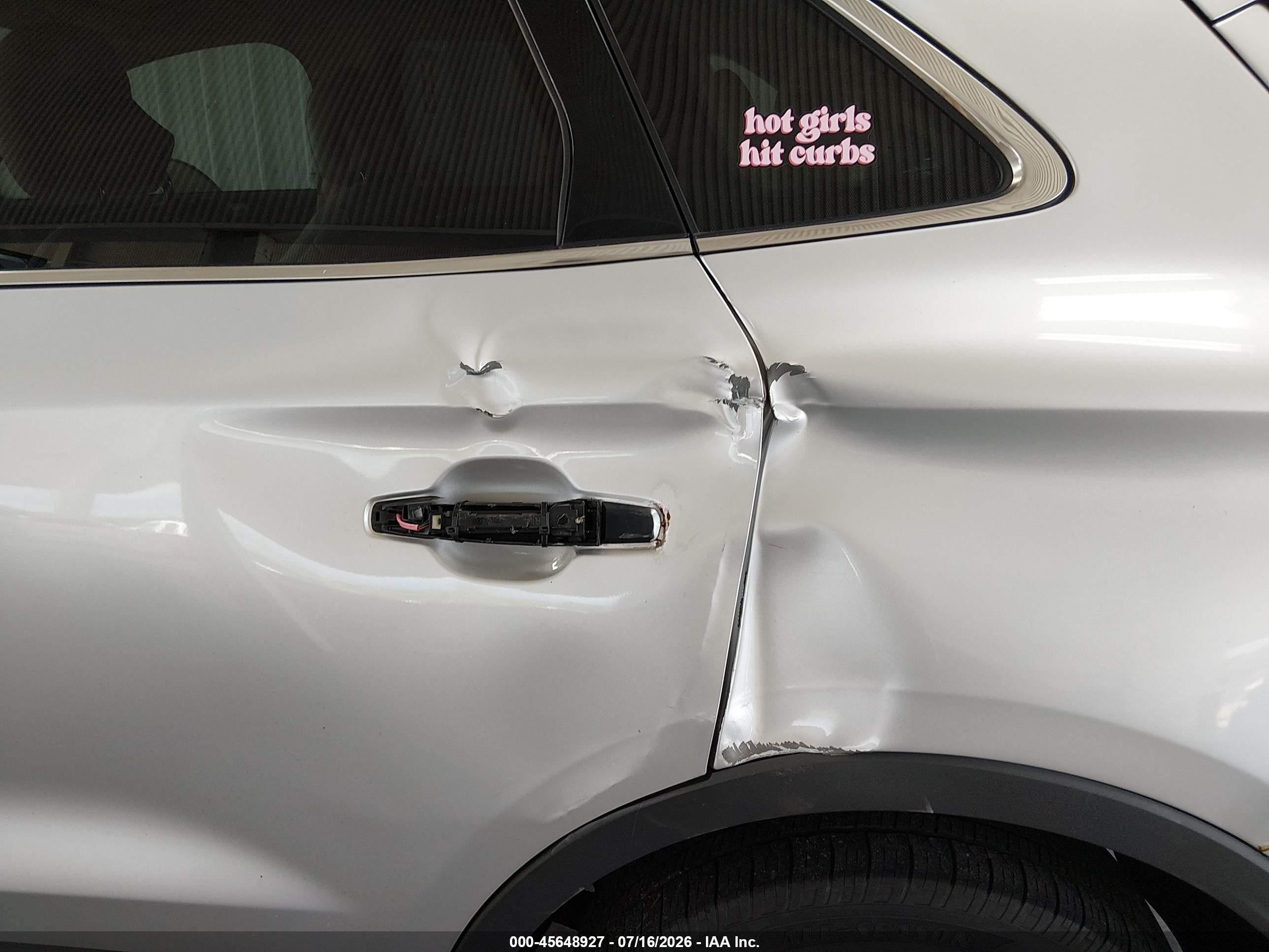 2015 Lincoln Mkc Серебряный vin: 5LMTJ2AHXFUJ09733
