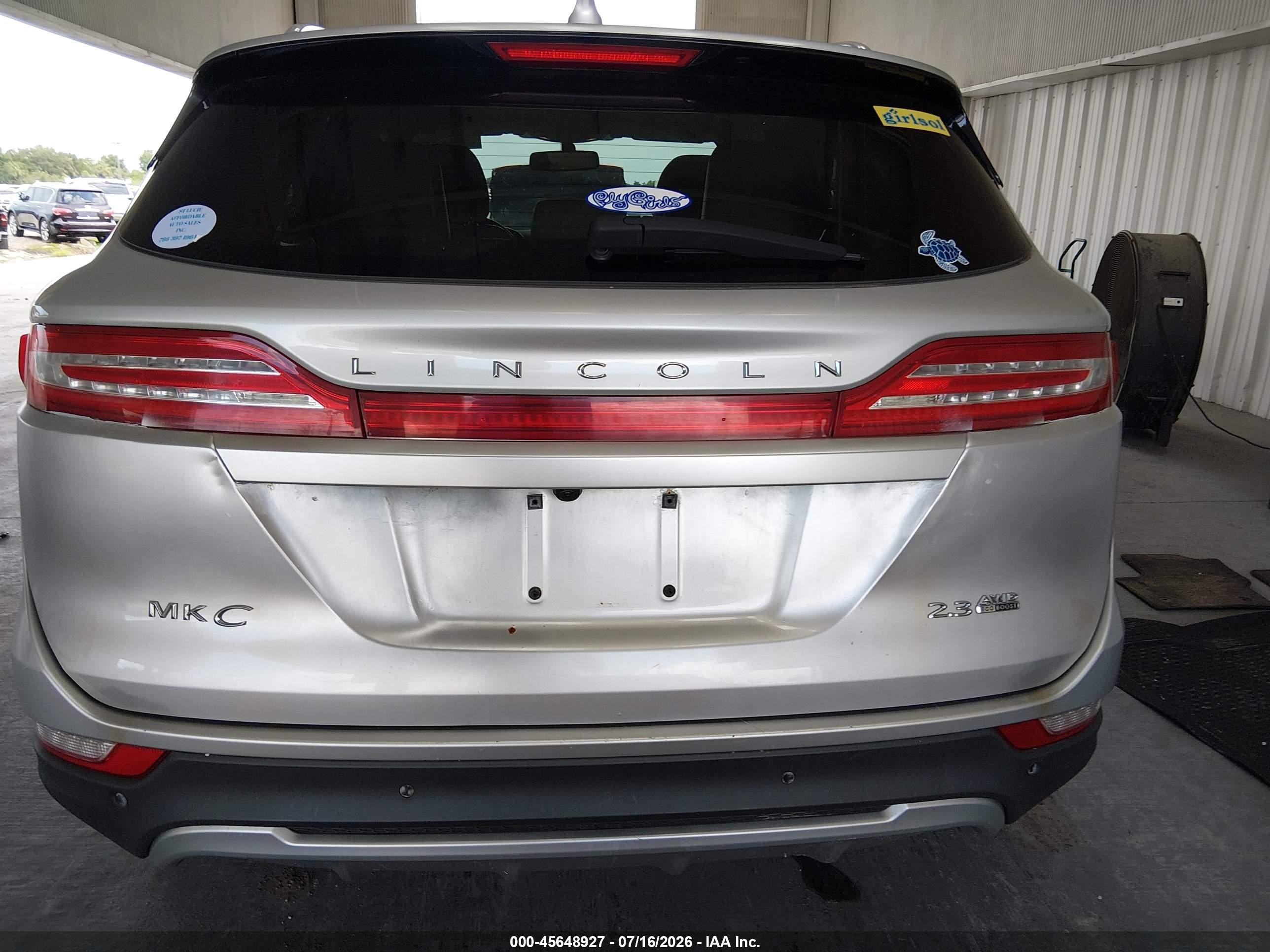2015 Lincoln Mkc Серебряный vin: 5LMTJ2AHXFUJ09733
