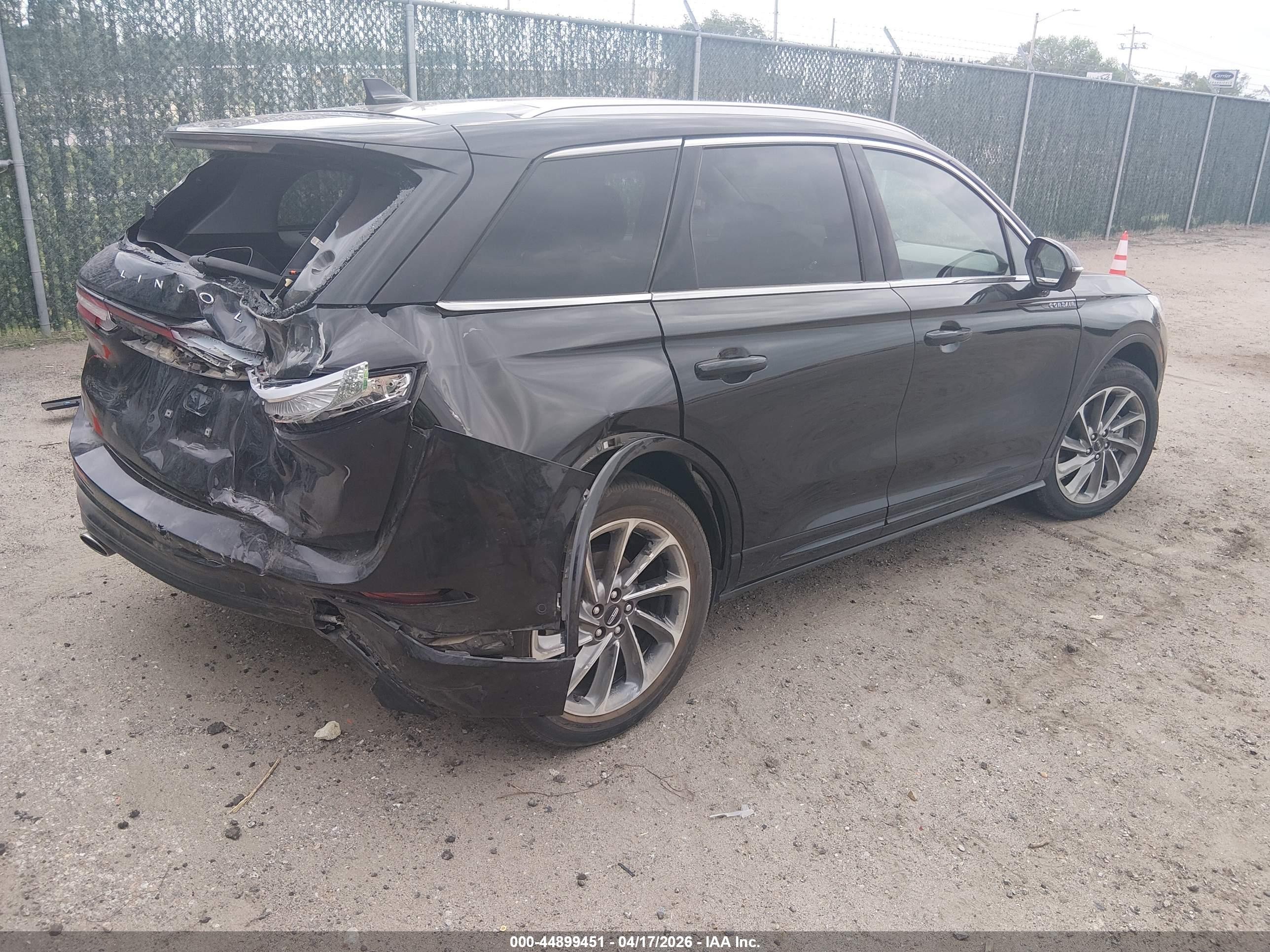2021 Lincoln Corsair Grand Touring Черный vin: 5LMTJ5DZ9MUL27455