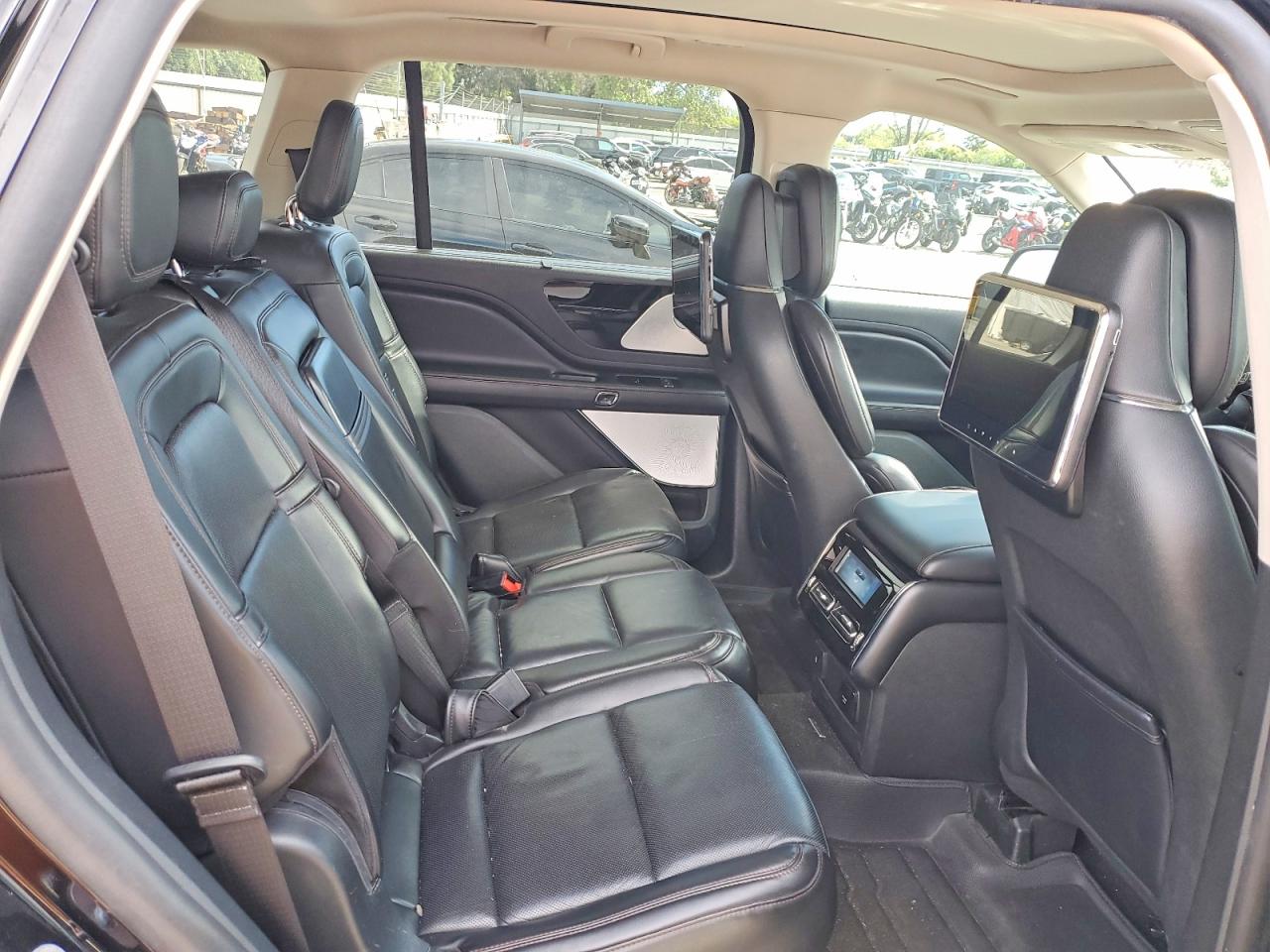 2023 Lincoln Aviator Grand Touring Black vin: 5LMYJ8XY6PNL02733