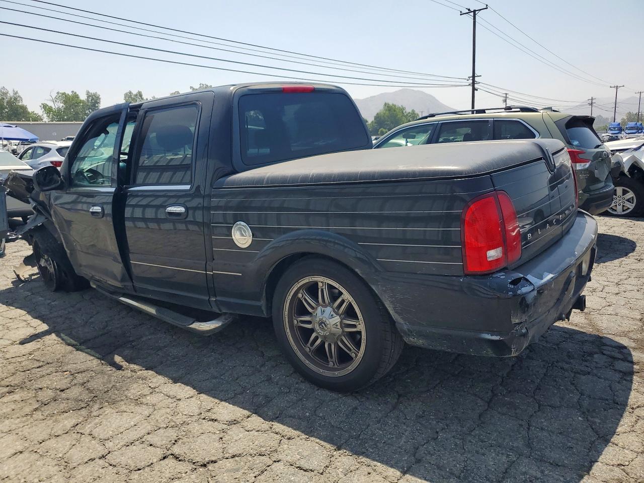 2002 Lincoln Blackwood Black vin: 5LTEW05AX2KJ03016