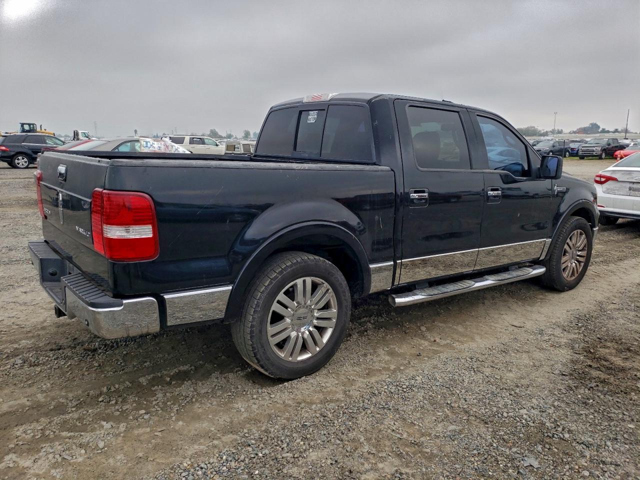 2006 Lincoln Mark Lt Black vin: 5LTPW16516FJ17434