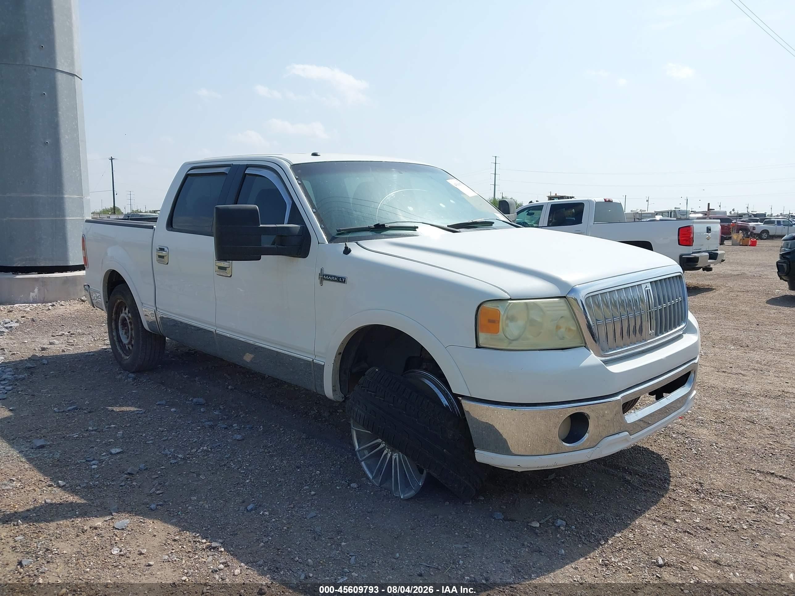 5LTPW16518FJ01611