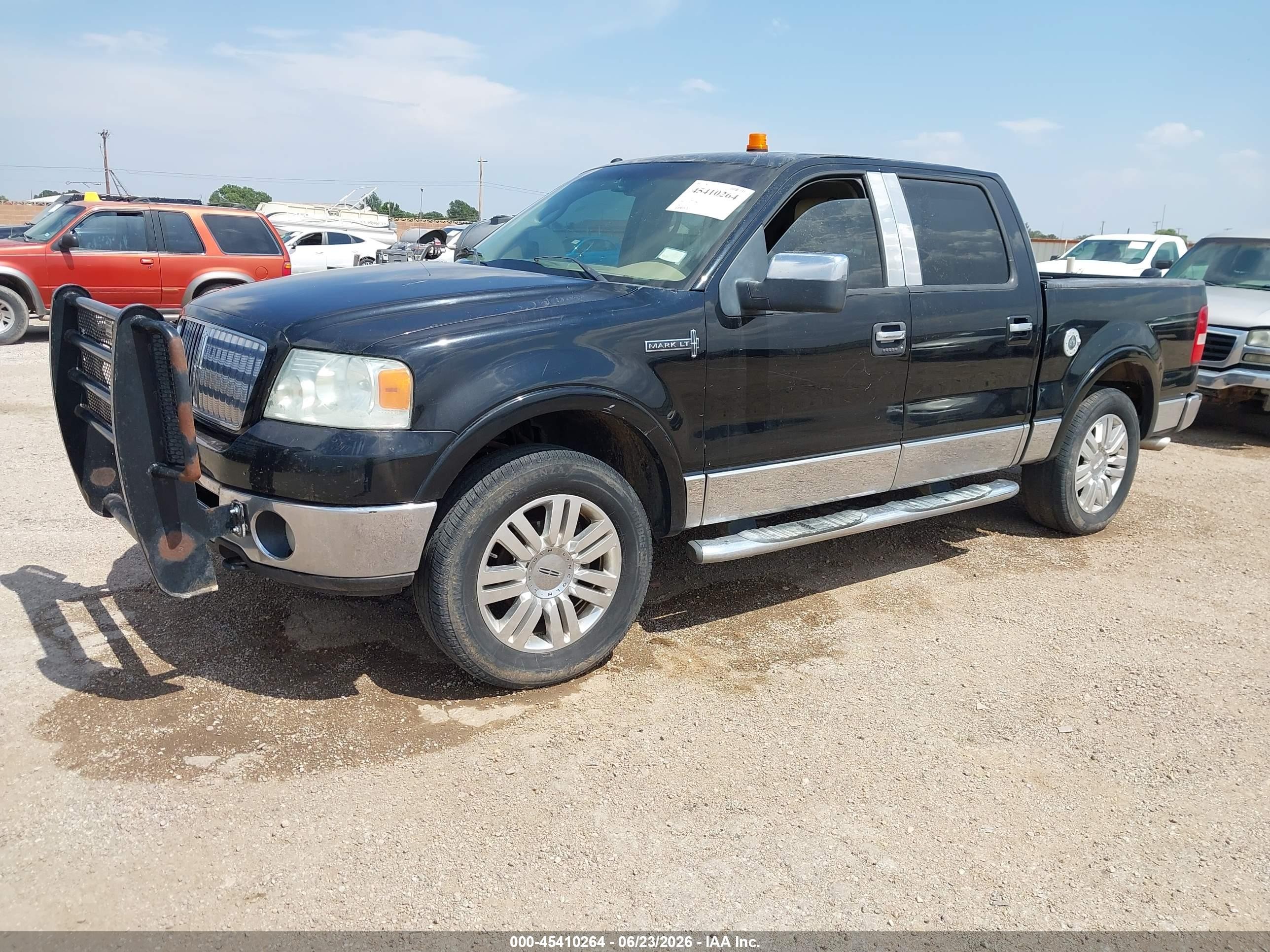 2006 Lincoln Mark Lt   Black vin: 5LTPW16526FJ20617
