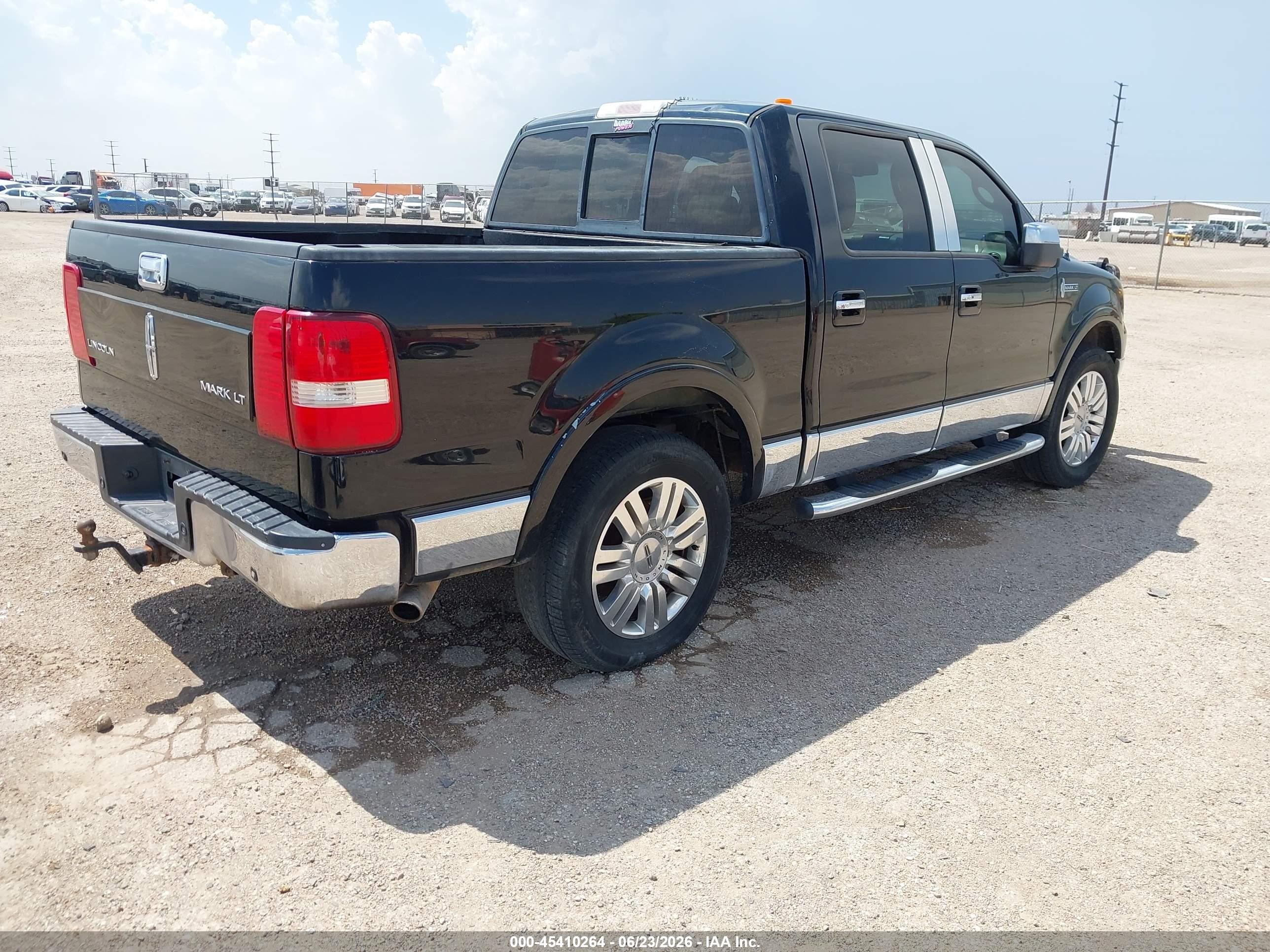2006 Lincoln Mark Lt   Black vin: 5LTPW16526FJ20617