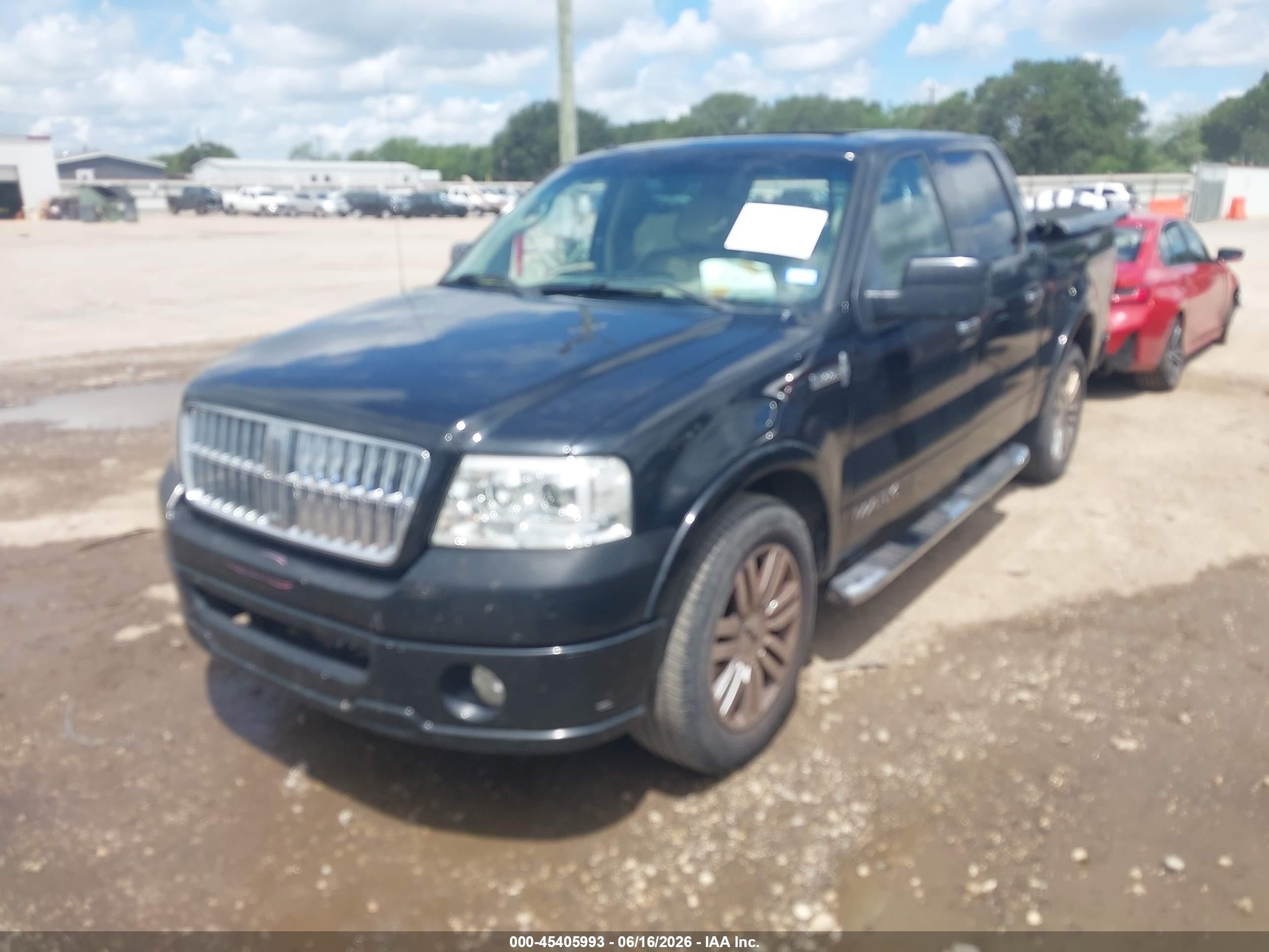 2007 Lincoln Mark Lt   Black vin: 5LTPW16537FJ11846
