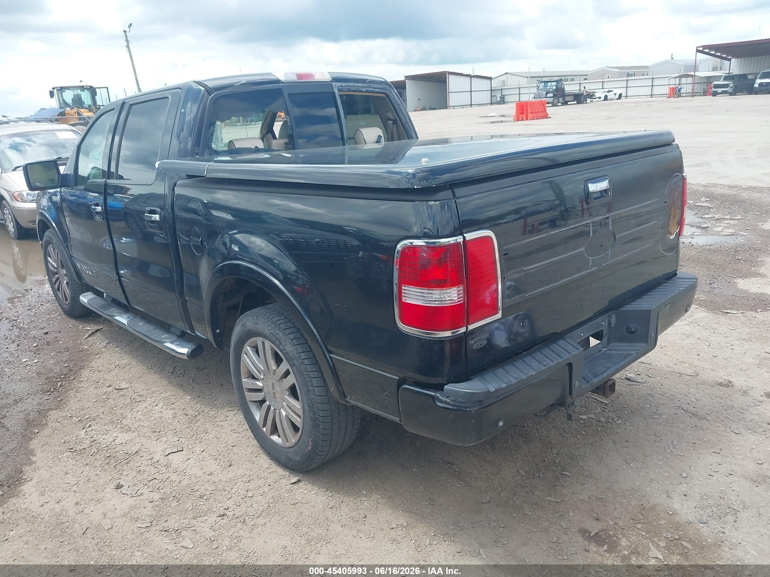2007 Lincoln Mark Lt   Black vin: 5LTPW16537FJ11846